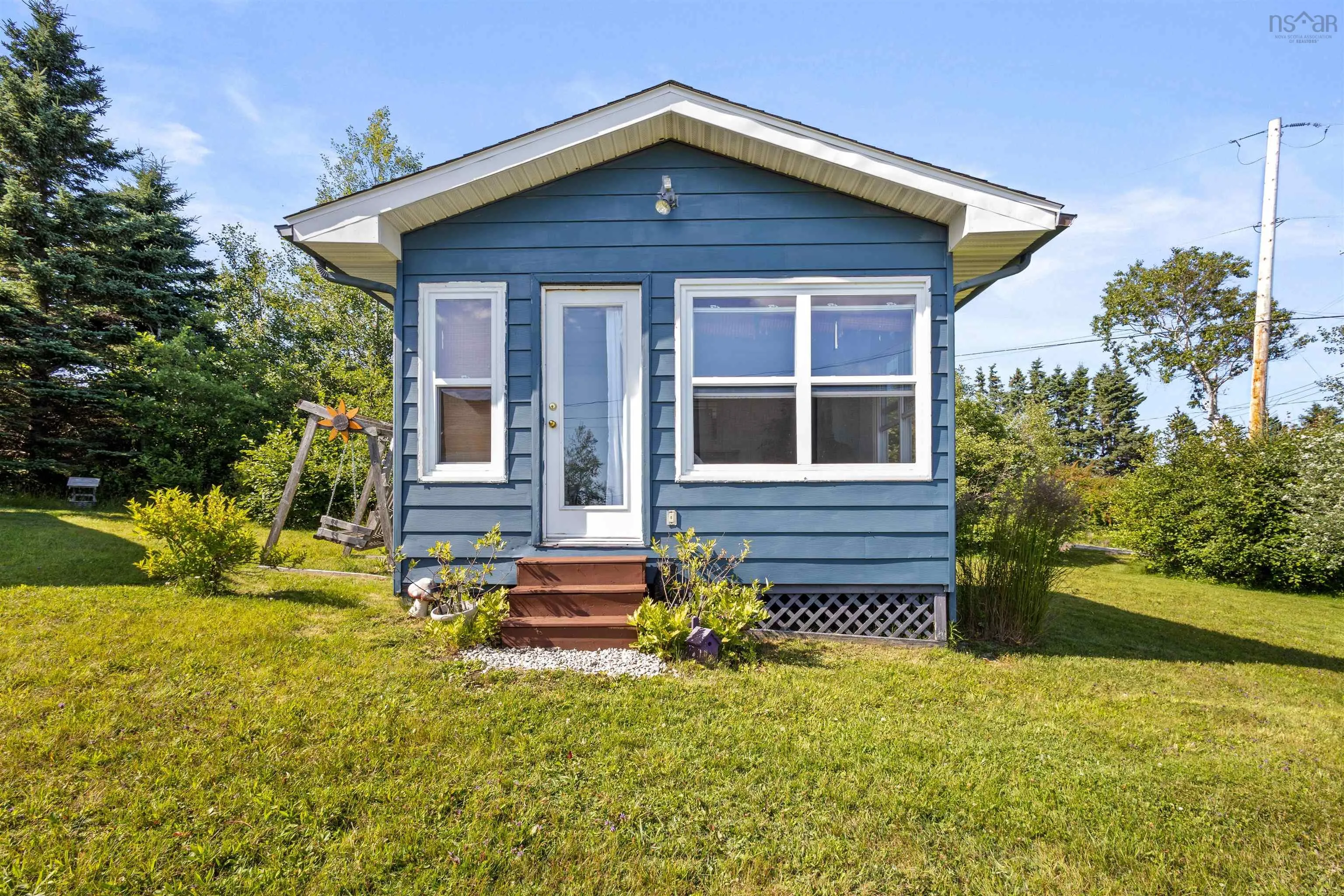 9009 St Margarets Bay Road, Queensland, NS B0J 1T0, 2 Bedrooms Bedrooms, ,1 BathroomBathrooms,Residential,For Sale,St Margarets Bay,202518769
