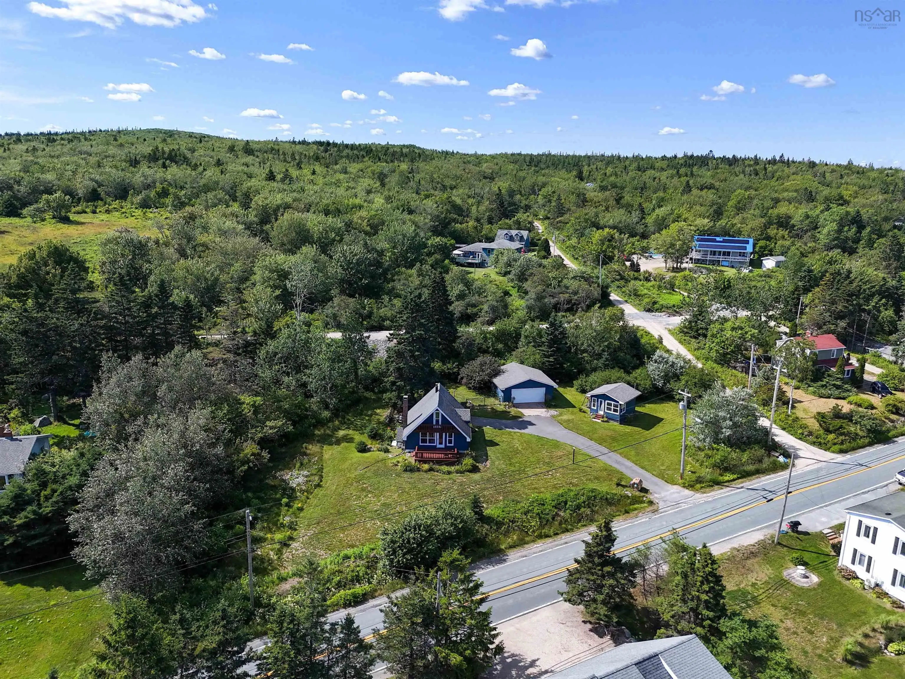 9009 St Margarets Bay Road, Queensland, NS B0J 1T0, 2 Bedrooms Bedrooms, ,1 BathroomBathrooms,Residential,For Sale,St Margarets Bay,202518769