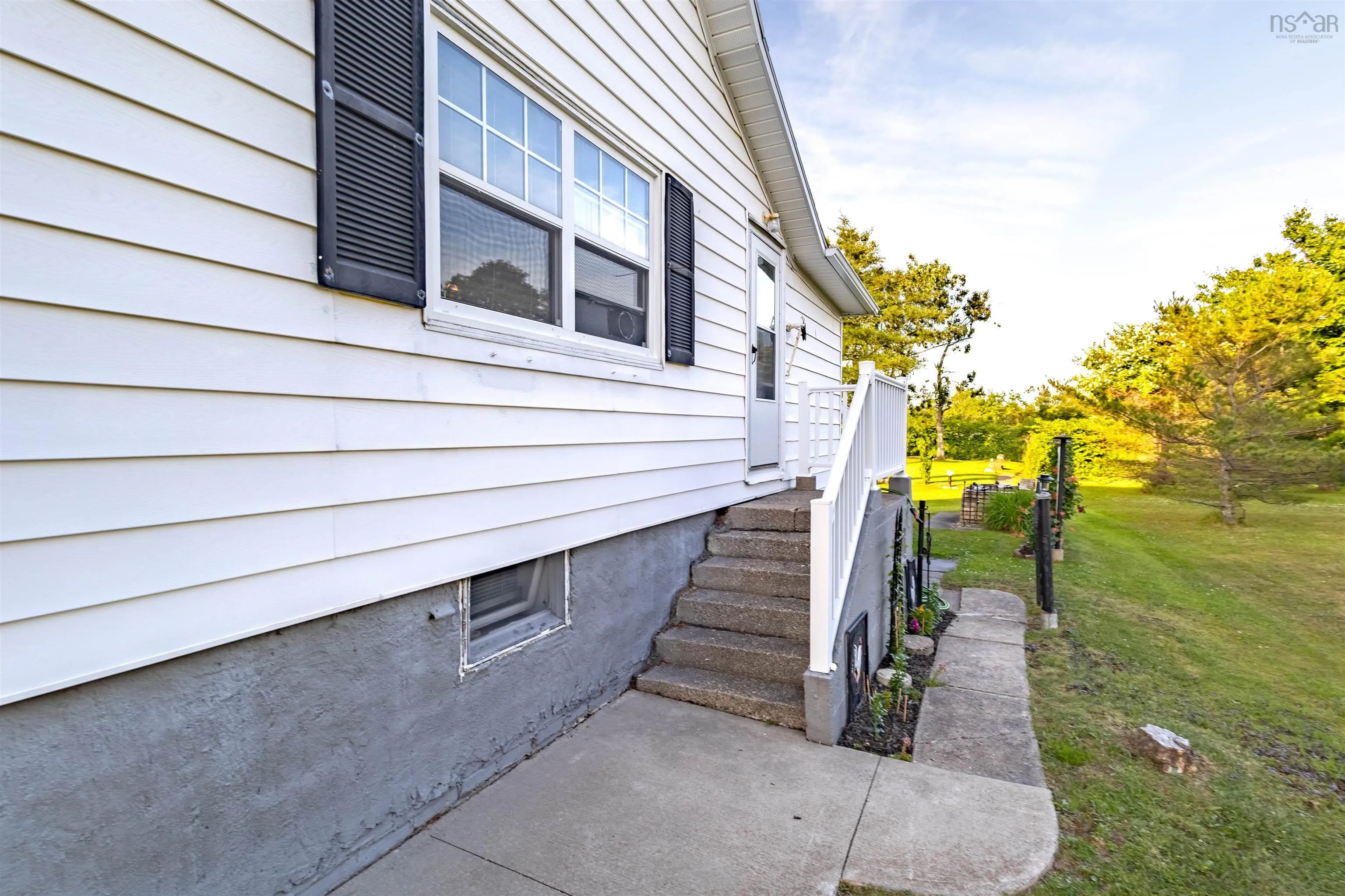288 Atlantic Street, Sydney Mines, NS B1V 1W8, 3 Bedrooms Bedrooms, ,2 BathroomsBathrooms,Residential,For Sale,Atlantic,202517495