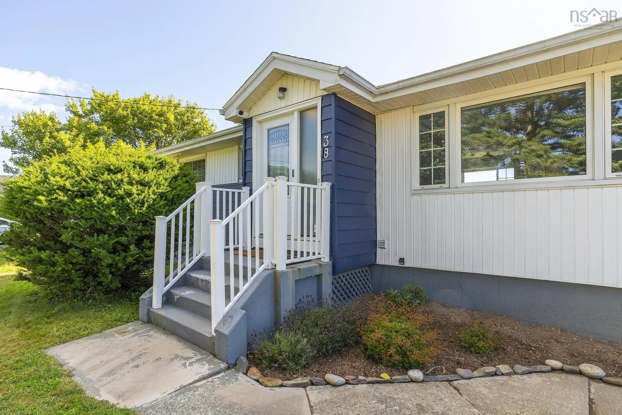 38 Oceanlea Drive, Eastern Passage, NS B3G 1E4, 5 Bedrooms Bedrooms, ,2 BathroomsBathrooms,Residential,For Sale,Oceanlea,202521273