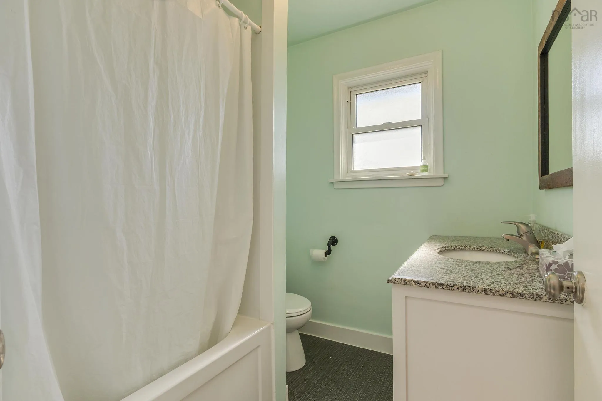 38 Oceanlea Drive, Eastern Passage, NS B3G 1E4, 5 Bedrooms Bedrooms, ,2 BathroomsBathrooms,Residential,For Sale,Oceanlea,202521273