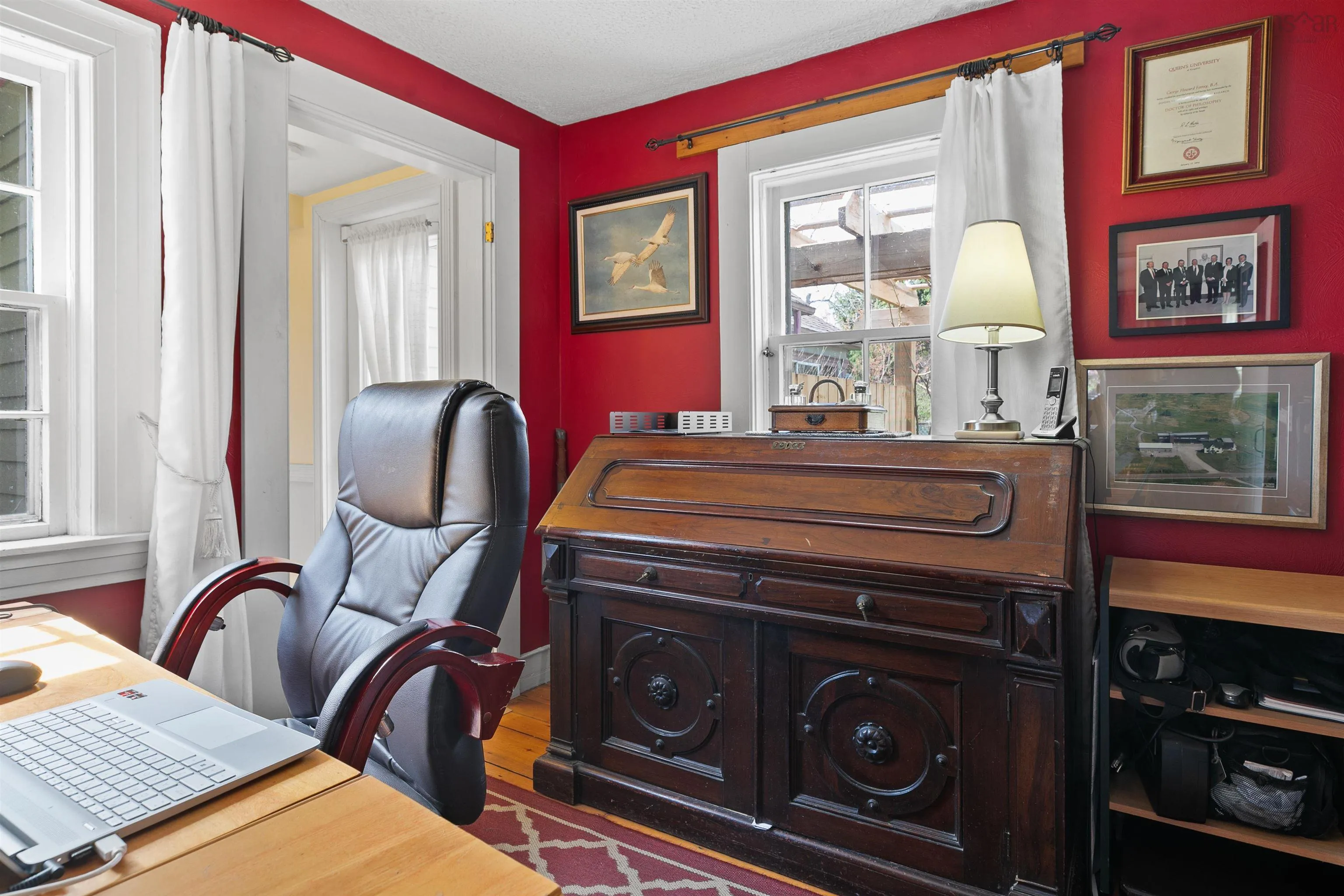 328 Main Street, Mahone Bay Ns B0j 2e0, 3 Bedrooms Bedrooms, ,3 BathroomsBathrooms,Residential,For Sale,Main,202510785