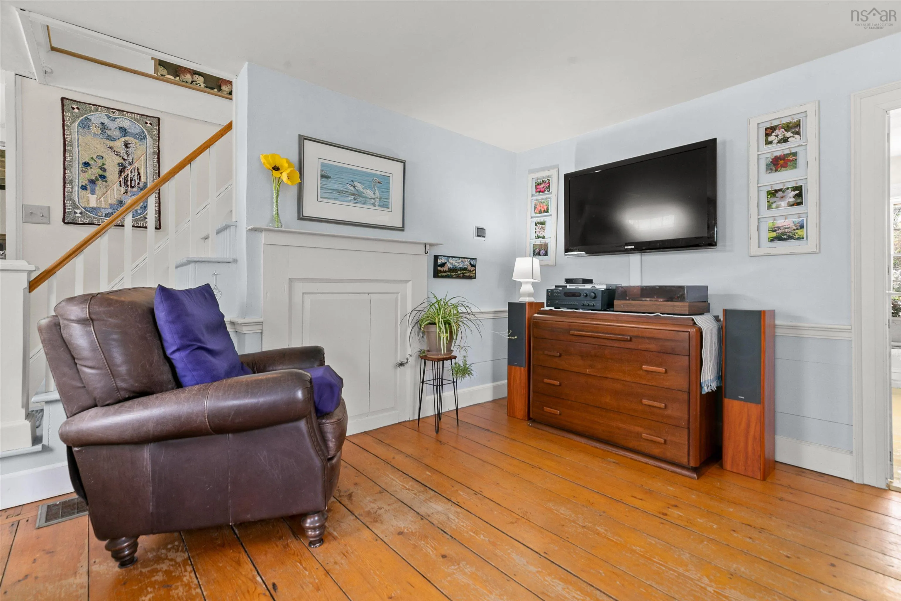 328 Main Street, Mahone Bay Ns B0j 2e0, 3 Bedrooms Bedrooms, ,3 BathroomsBathrooms,Residential,For Sale,Main,202510785