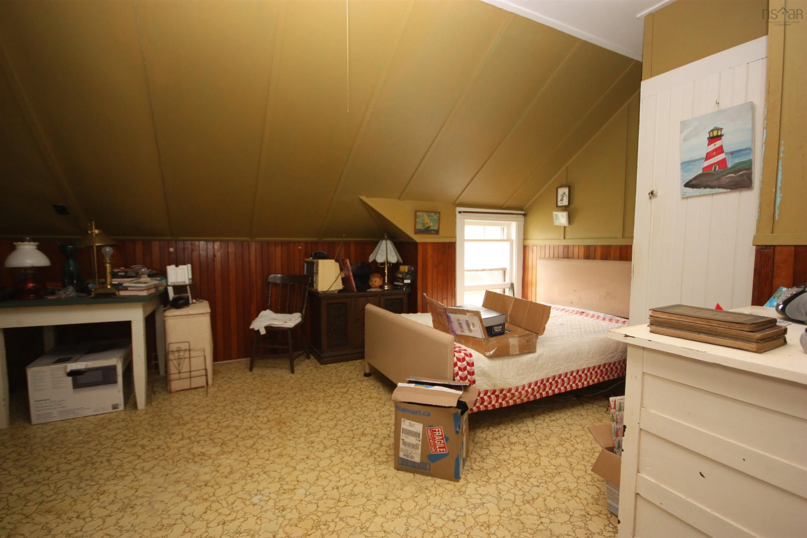 31 Hall Street, Lockeport, NS B0T 1L0, 4 Bedrooms Bedrooms, ,1 BathroomBathrooms,Residential,For Sale,Hall,202517471