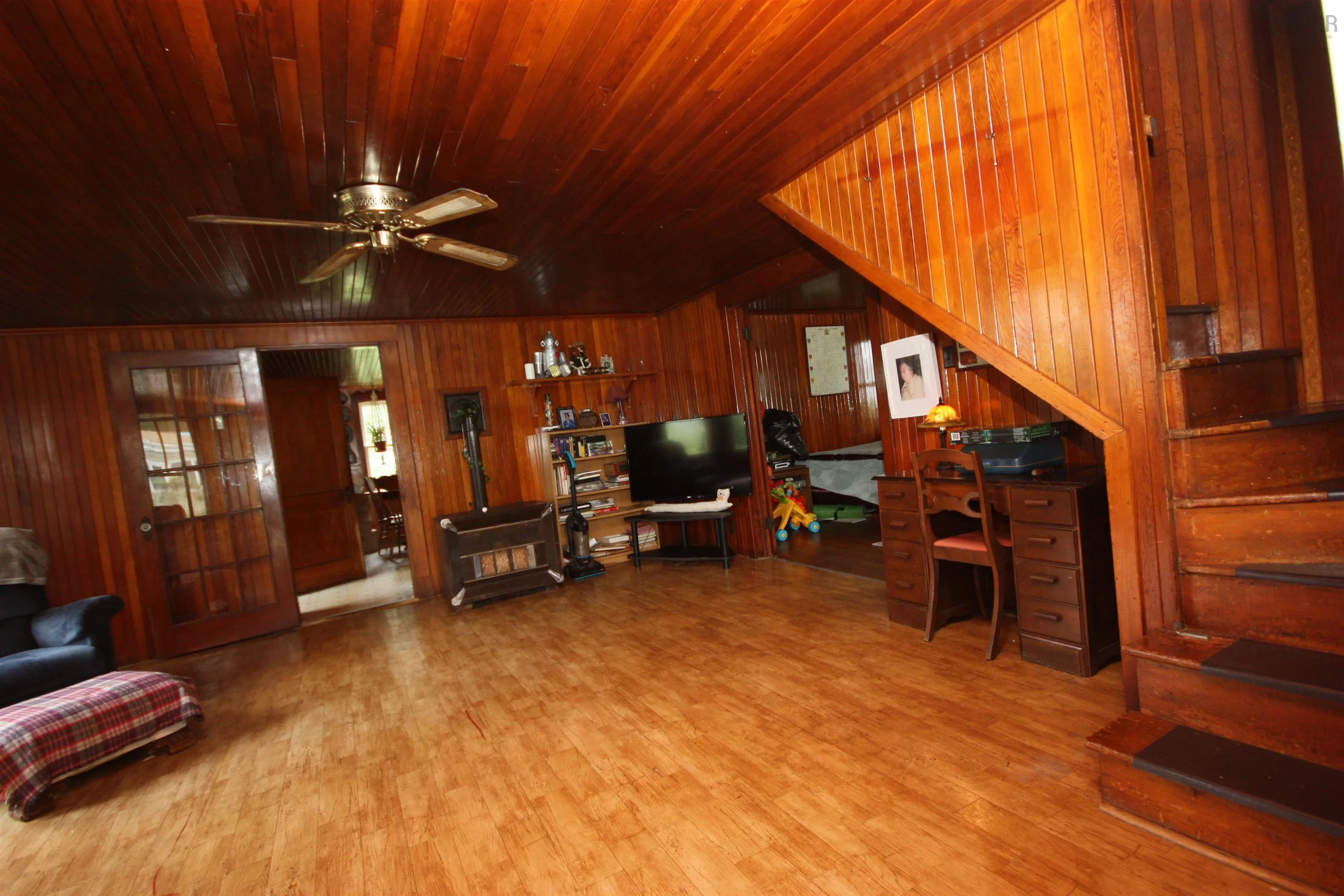 31 Hall Street, Lockeport, NS B0T 1L0, 4 Bedrooms Bedrooms, ,1 BathroomBathrooms,Residential,For Sale,Hall,202517471