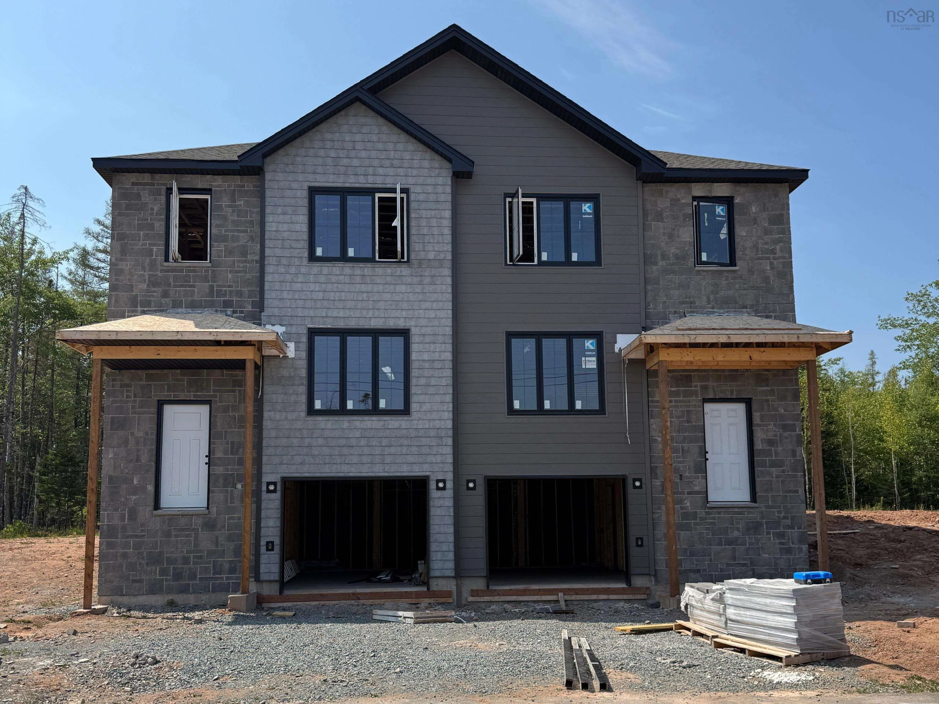 49 Lew Crescent, Lantz, NS B2S 2A5, 3 Bedrooms Bedrooms, ,4 BathroomsBathrooms,Residential,For Sale,Lew,202520193