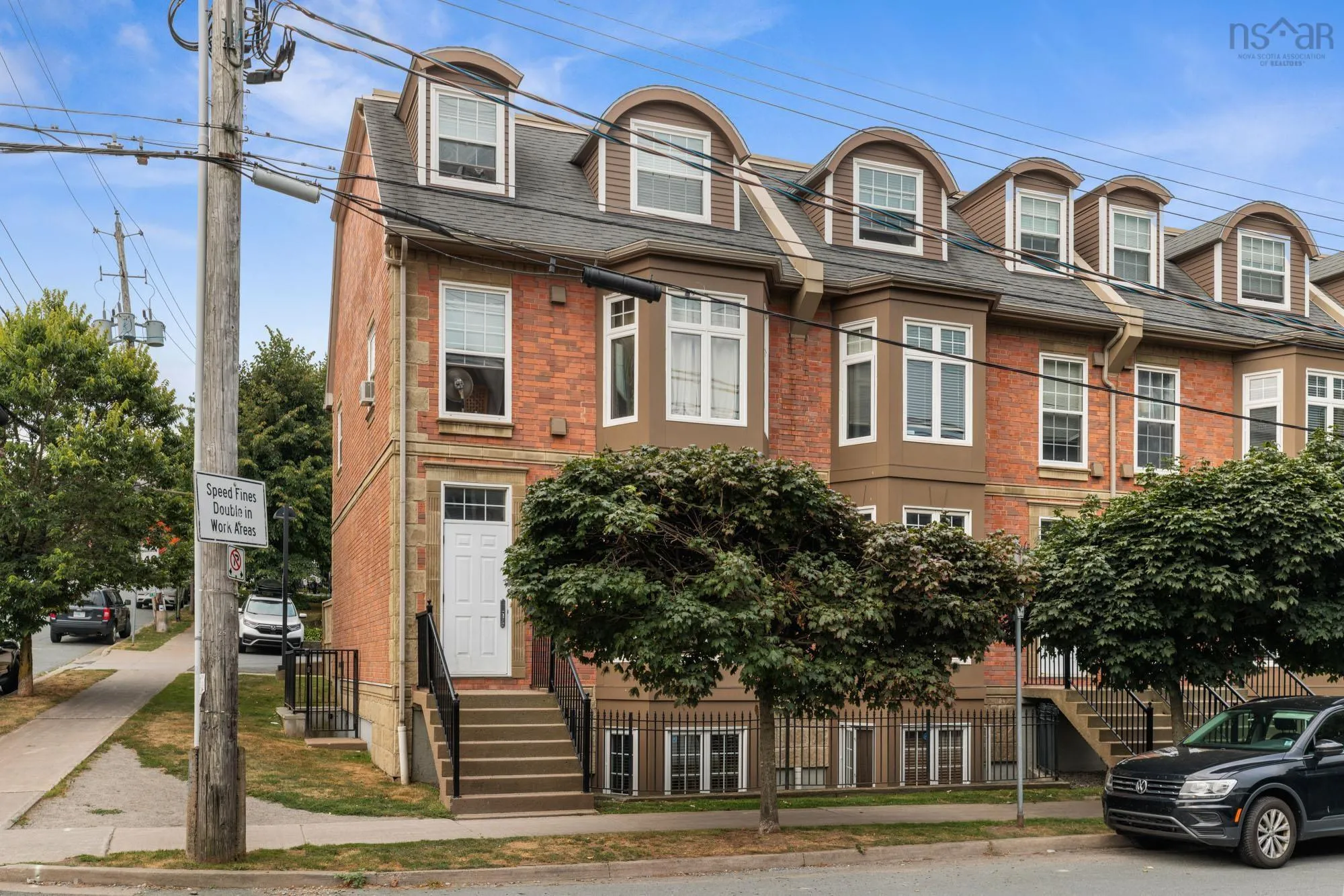 2080 Brunswick Street, Halifax, NS B3K 2Y8, 1 Bedroom Bedrooms, ,2 BathroomsBathrooms,Residential,For Sale,Brunswick,202519770