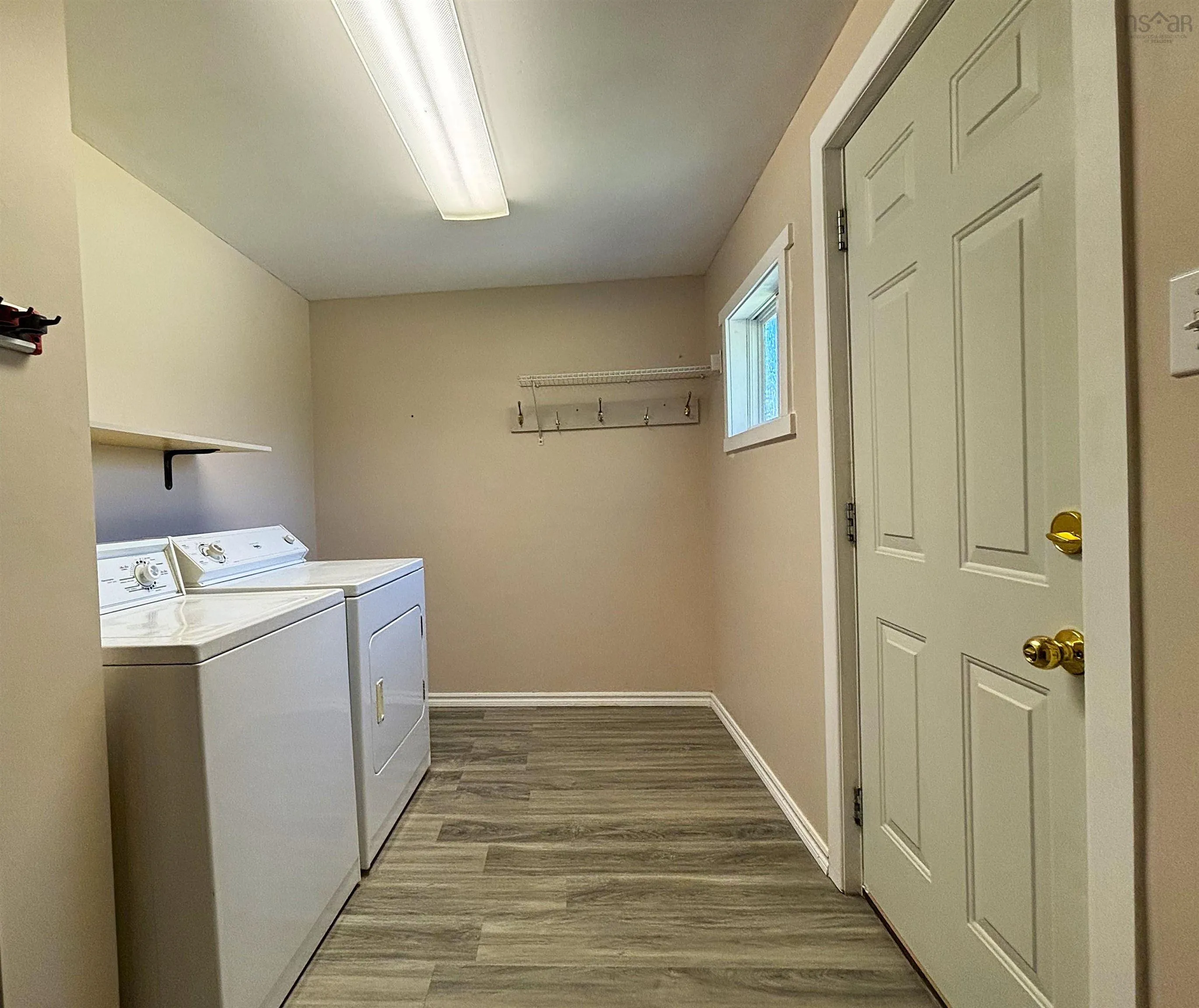 92 Chestnut Street, Pictou, NS B0K 1H0, 2 Bedrooms Bedrooms, ,1 BathroomBathrooms,Residential,For Sale,Chestnut Street,202521989