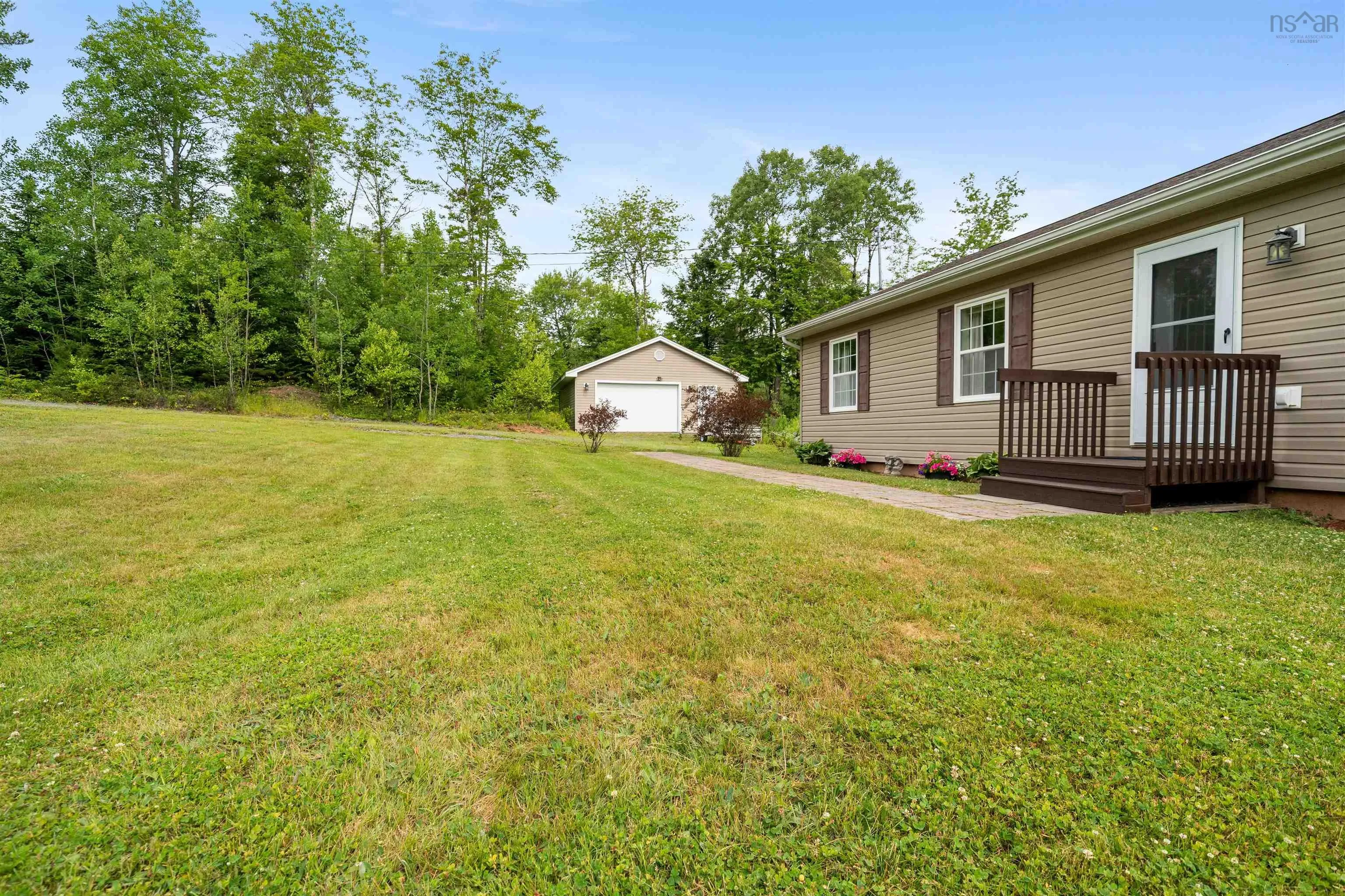 225 Fairway Avenue, Shubenacadie East, NS B0N 2H0, 4 Bedrooms Bedrooms, ,2 BathroomsBathrooms,Residential,For Sale,Fairway,202516409
