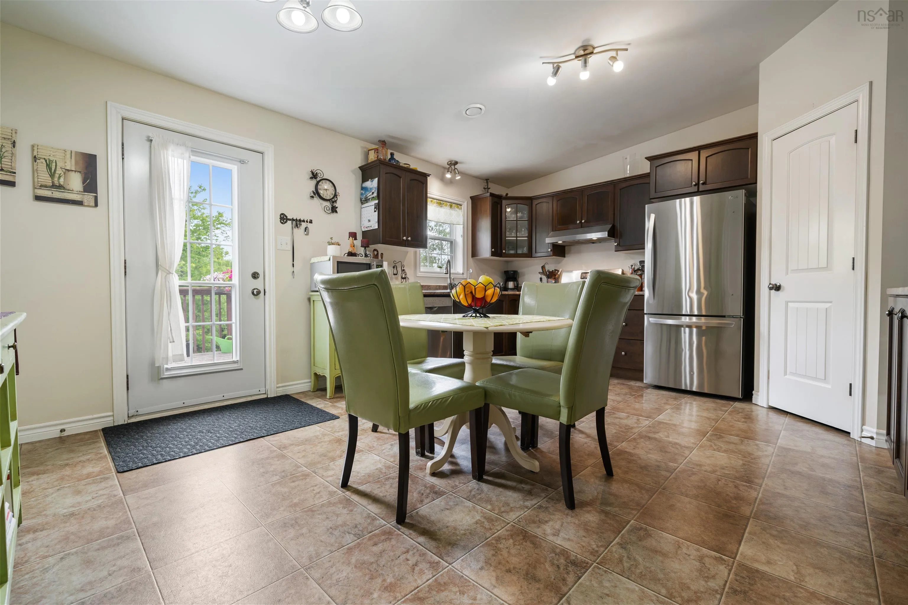 225 Fairway Avenue, Shubenacadie East, NS B0N 2H0, 4 Bedrooms Bedrooms, ,2 BathroomsBathrooms,Residential,For Sale,Fairway,202516409