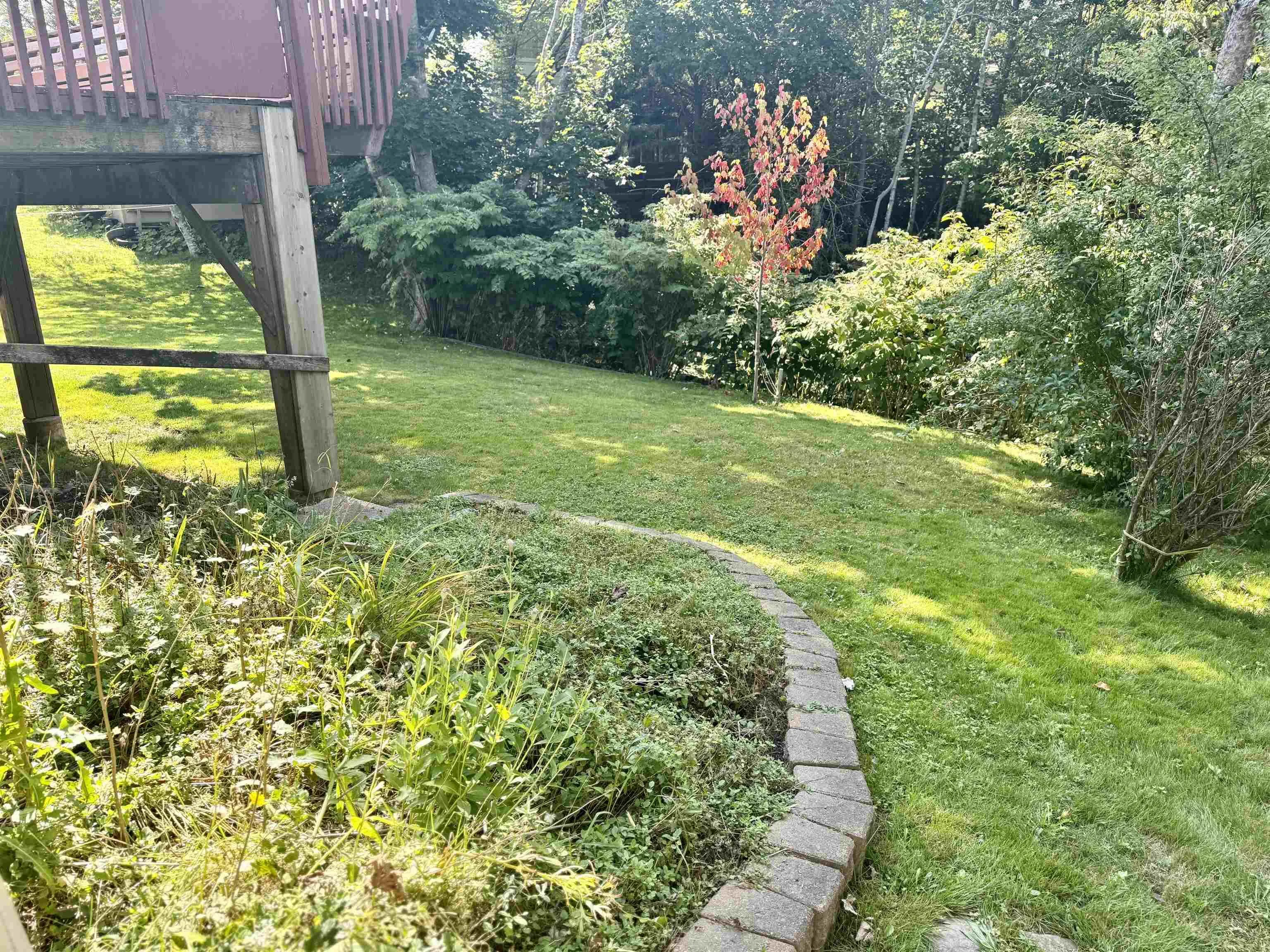 2 Laurentian Drive, Halifax, NS B3M 3G3, 4 Bedrooms Bedrooms, ,2 BathroomsBathrooms,Residential,For Sale,Laurentian,202523499