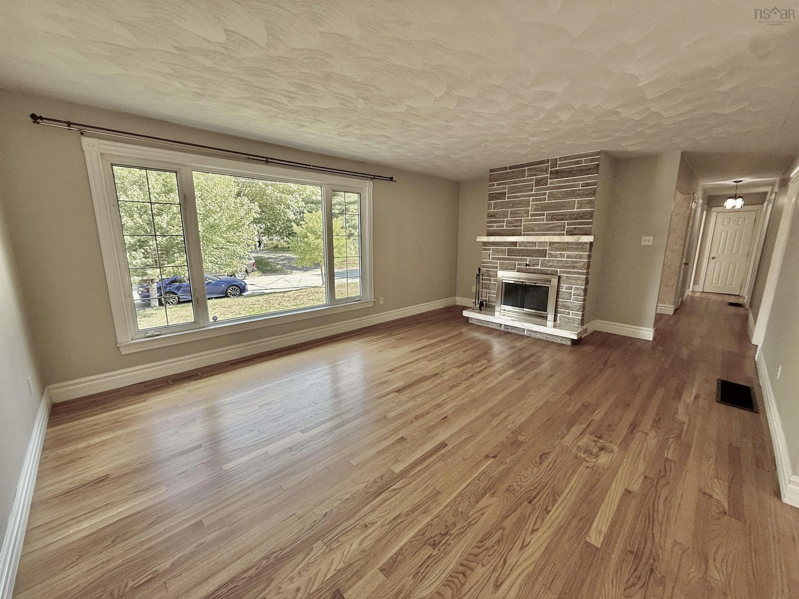 2 Laurentian Drive, Halifax, NS B3M 3G3, 4 Bedrooms Bedrooms, ,2 BathroomsBathrooms,Residential,For Sale,Laurentian,202523499