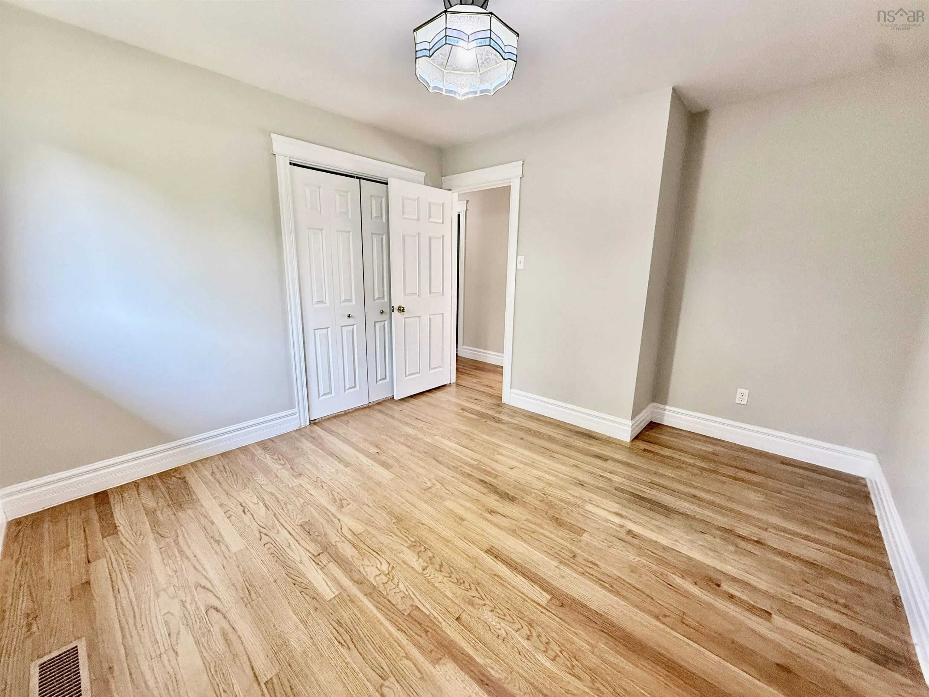 2 Laurentian Drive, Halifax, NS B3M 3G3, 4 Bedrooms Bedrooms, ,2 BathroomsBathrooms,Residential,For Sale,Laurentian,202523499