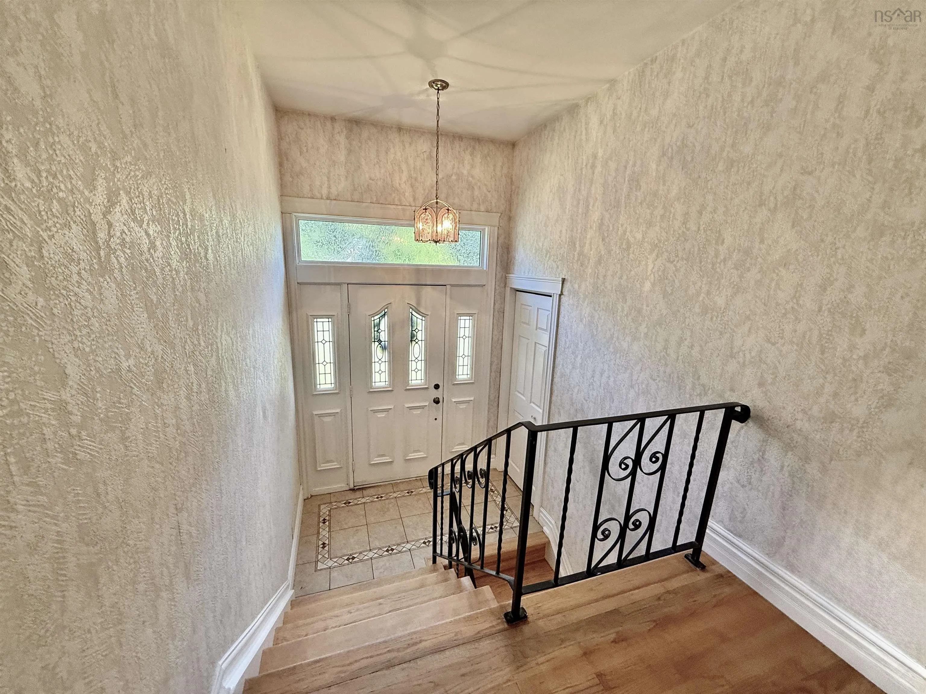 2 Laurentian Drive, Halifax, NS B3M 3G3, 4 Bedrooms Bedrooms, ,2 BathroomsBathrooms,Residential,For Sale,Laurentian,202523499