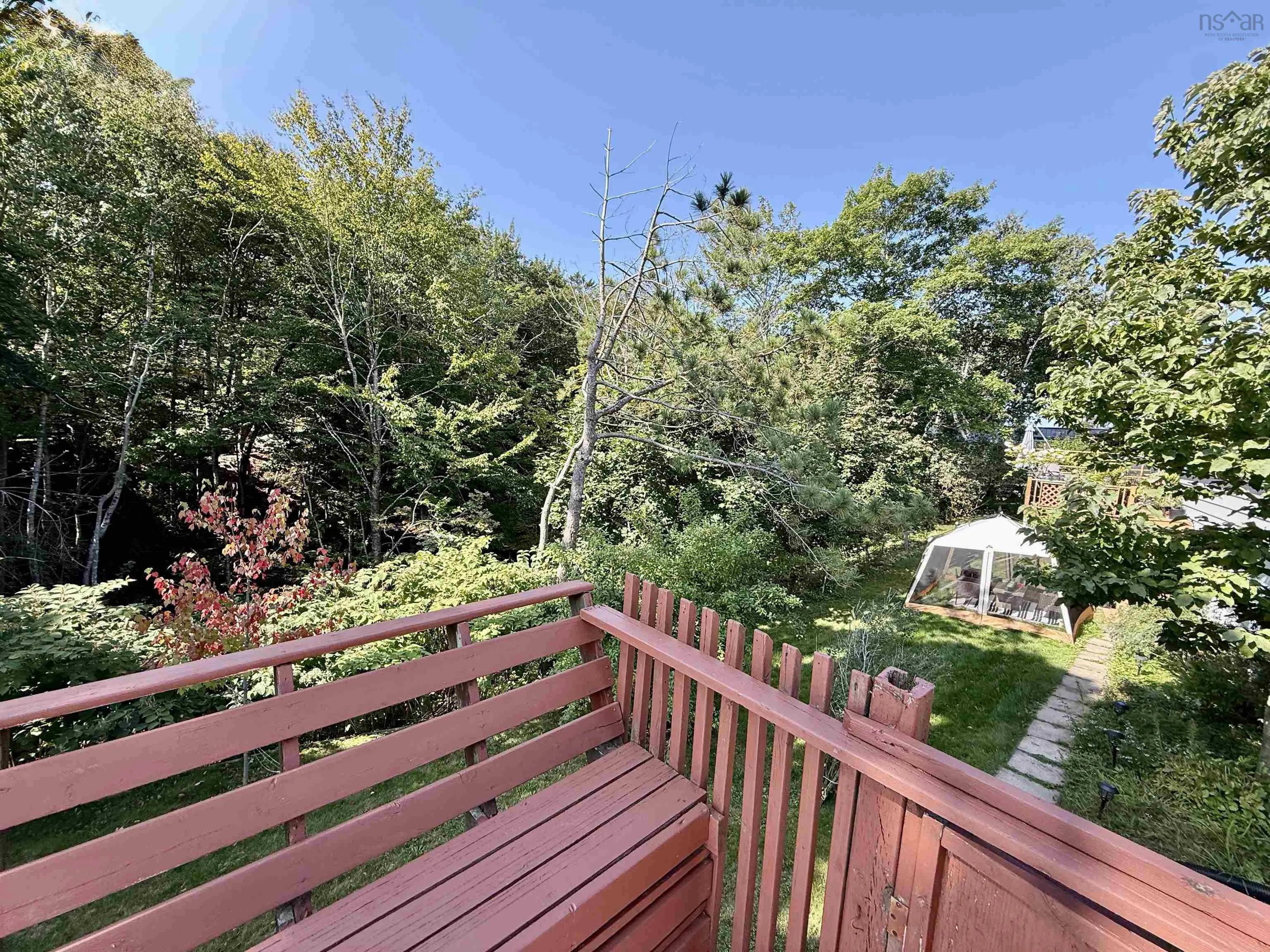 2 Laurentian Drive, Halifax, NS B3M 3G3, 4 Bedrooms Bedrooms, ,2 BathroomsBathrooms,Residential,For Sale,Laurentian,202523499