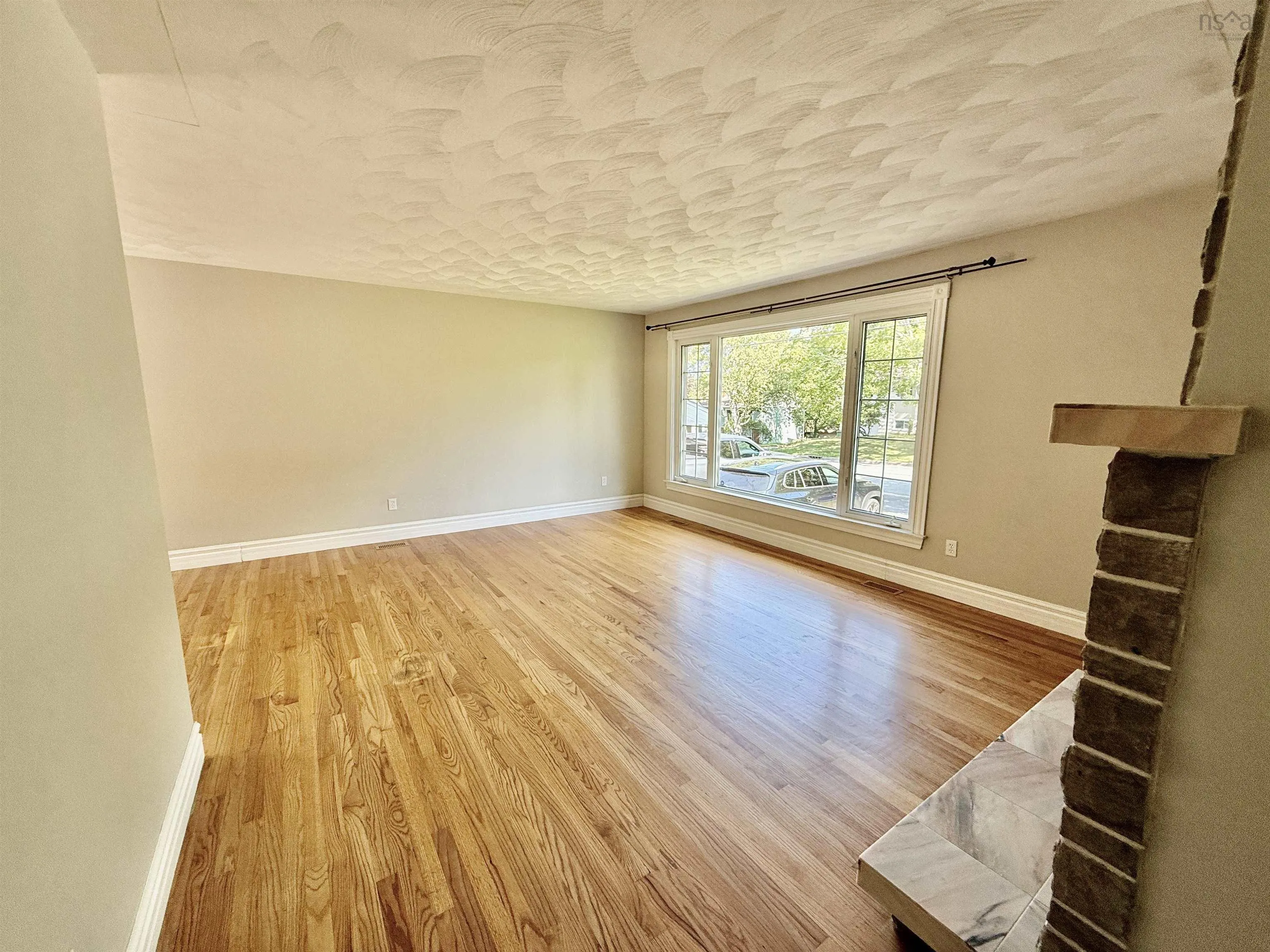 2 Laurentian Drive, Halifax, NS B3M 3G3, 4 Bedrooms Bedrooms, ,2 BathroomsBathrooms,Residential,For Sale,Laurentian,202523499