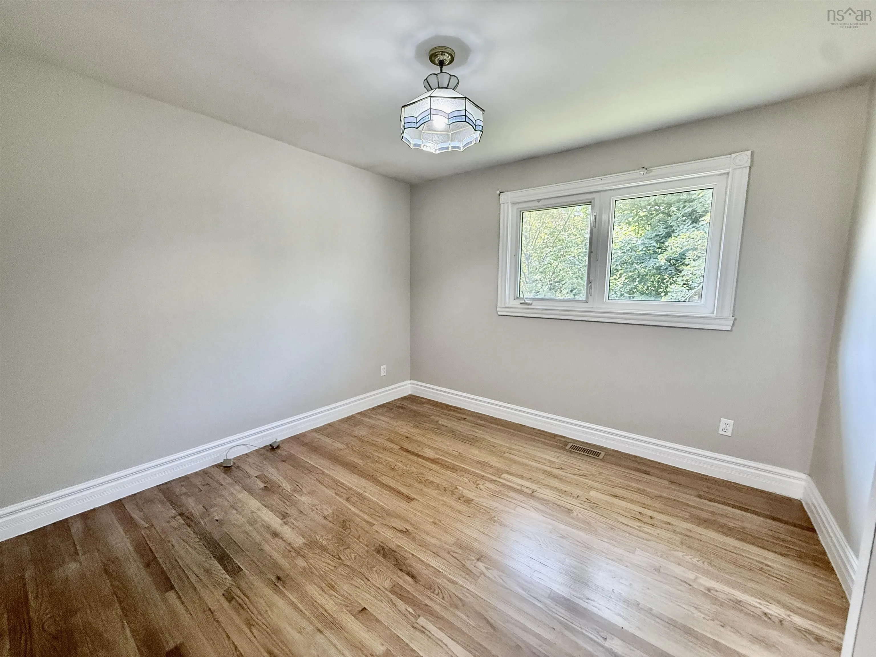 2 Laurentian Drive, Halifax, NS B3M 3G3, 4 Bedrooms Bedrooms, ,2 BathroomsBathrooms,Residential,For Sale,Laurentian,202523499