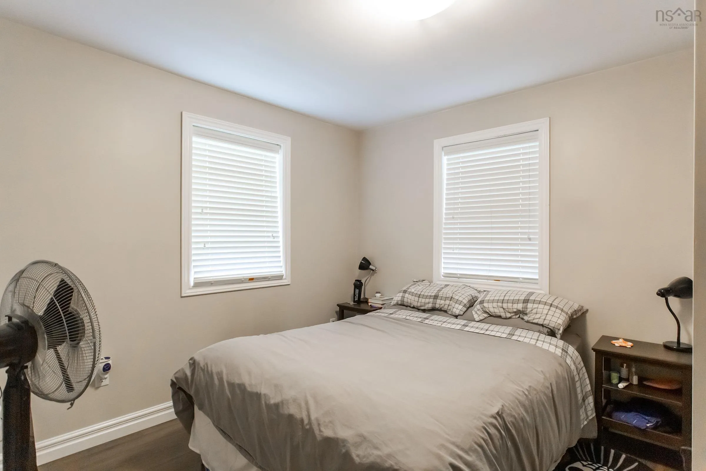 27 Canaan Avenue, Kentville, NS B4N 1B8, 4 Bedrooms Bedrooms, ,Residential Income,For Sale,Canaan,202519900