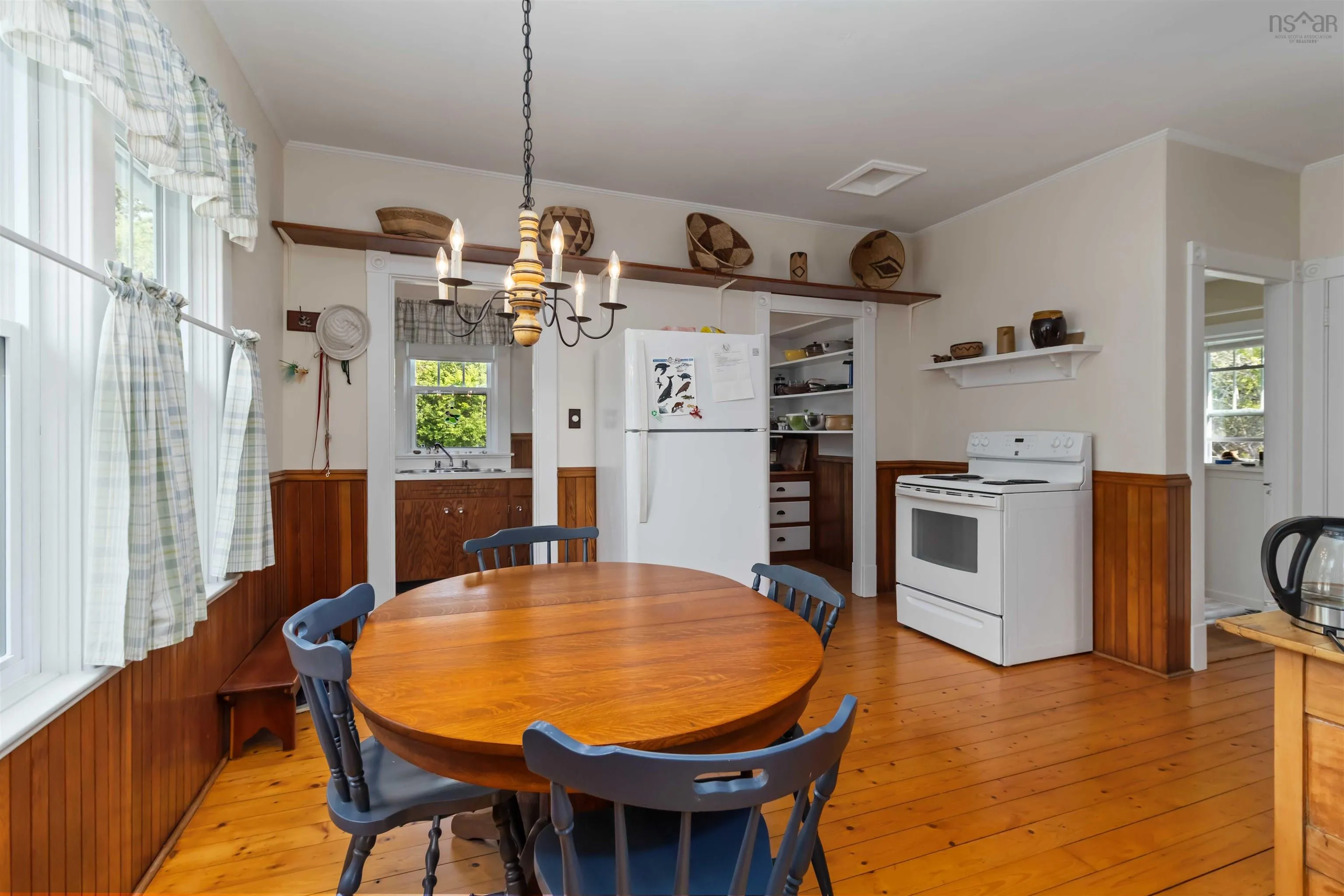 42 Back Road, Broad Cove, NS B0J 2H0, 3 Bedrooms Bedrooms, ,1 BathroomBathrooms,Residential,For Sale,Back,202519132