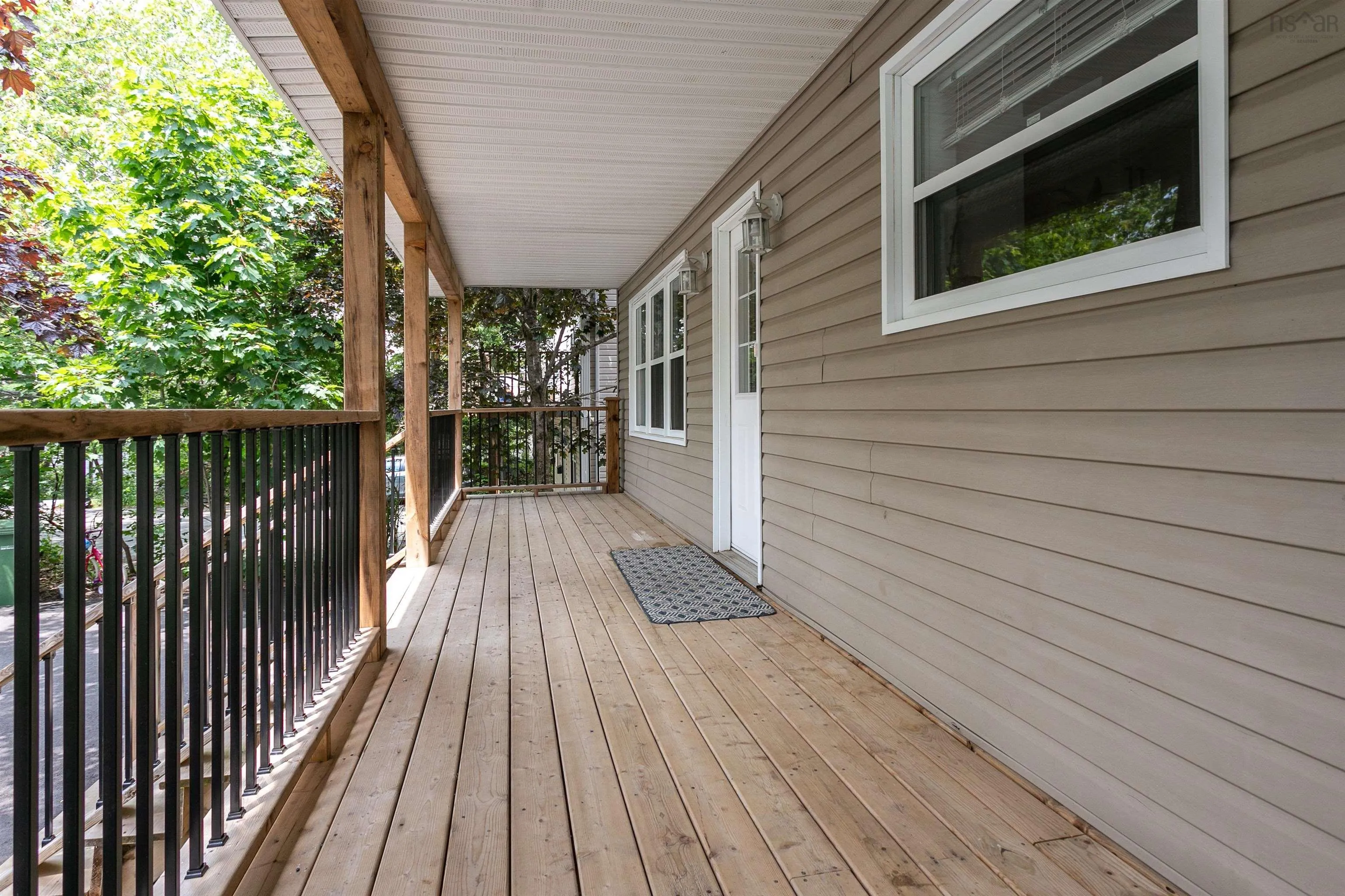 84/86 Woodbury Drive, Halifax, NS B3M 1Z5, ,Residential Income,For Sale,Woodbury,202511048