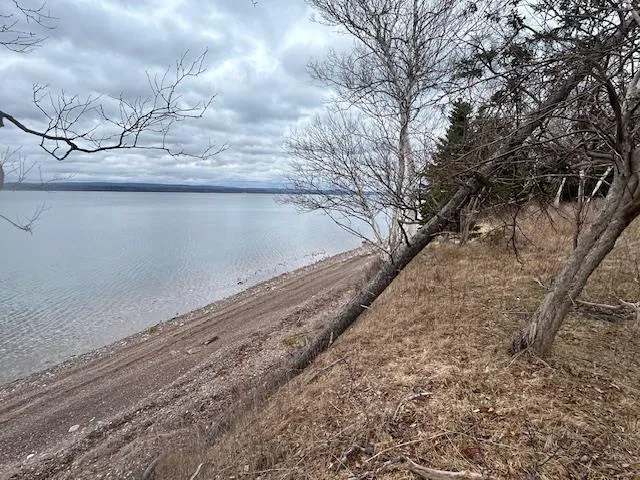 4609 Grand Narrows Highway, Beaver Cove, NS B1T 1P4, 2 Bedrooms Bedrooms, ,1 BathroomBathrooms,Residential,For Sale,Grand Narrows,202511089