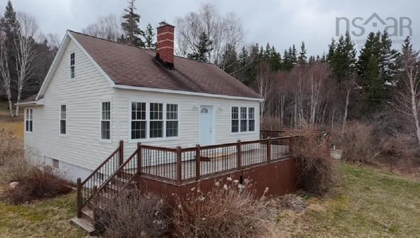 4609 Grand Narrows Highway, Beaver Cove, NS B1T 1P4, 2 Bedrooms Bedrooms, ,1 BathroomBathrooms,Residential,For Sale,Grand Narrows,202511089