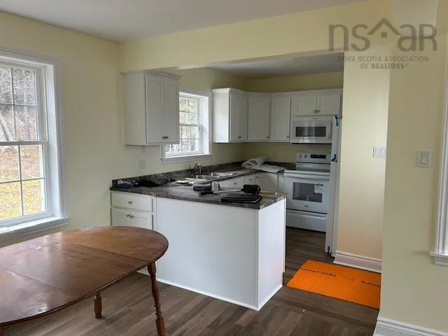 4609 Grand Narrows Highway, Beaver Cove, NS B1T 1P4, 2 Bedrooms Bedrooms, ,1 BathroomBathrooms,Residential,For Sale,Grand Narrows,202511089