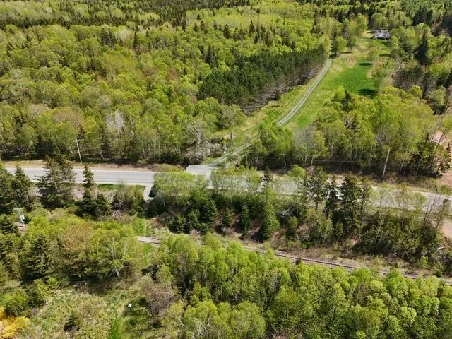 4609 Grand Narrows Highway, Beaver Cove, NS B1T 1P4, 2 Bedrooms Bedrooms, ,1 BathroomBathrooms,Residential,For Sale,Grand Narrows,202511089