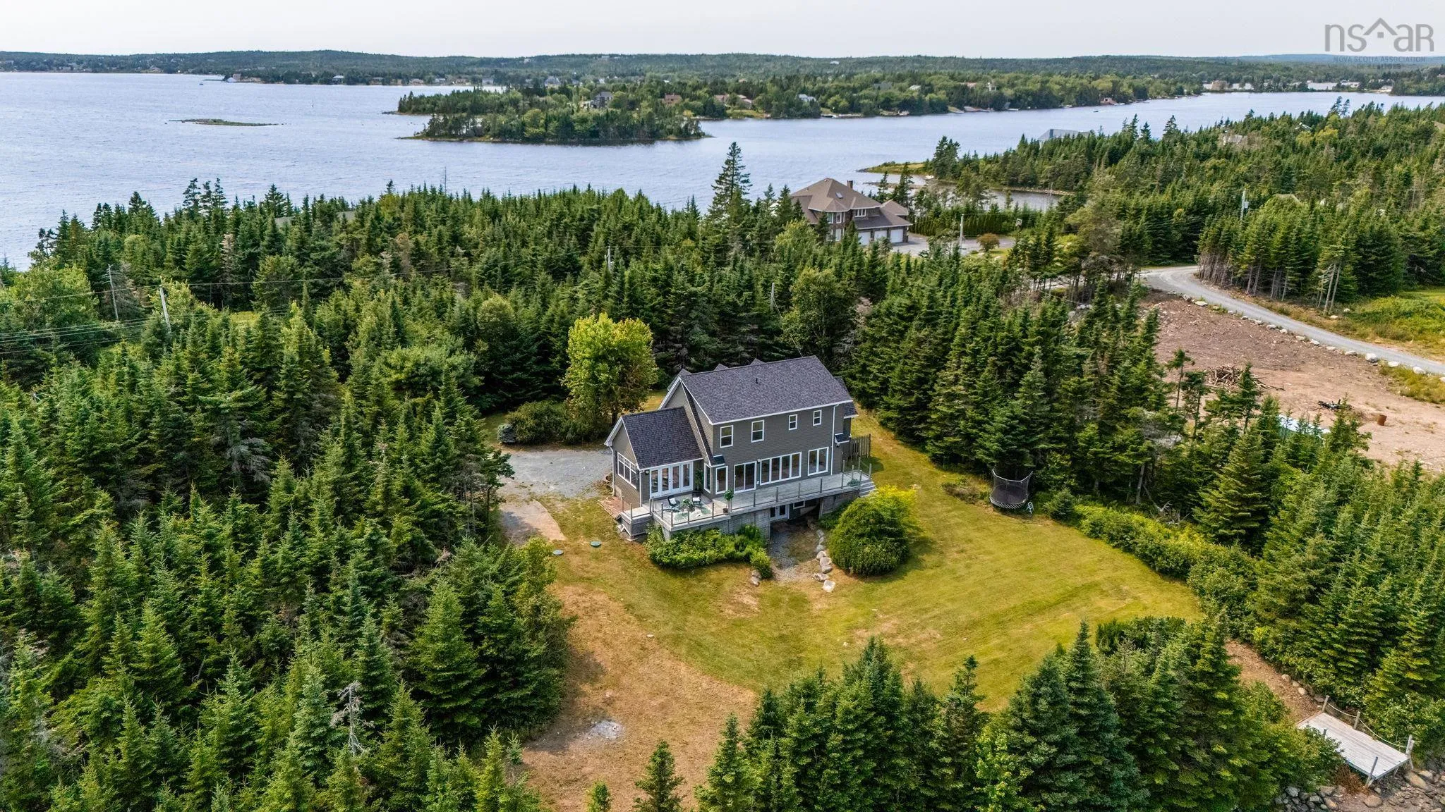 88 Inverary Point Lane, West Porters Lake, NS B3E 1N4, 4 Bedrooms Bedrooms, ,3 BathroomsBathrooms,Residential,For Sale,Inverary Point,202520054