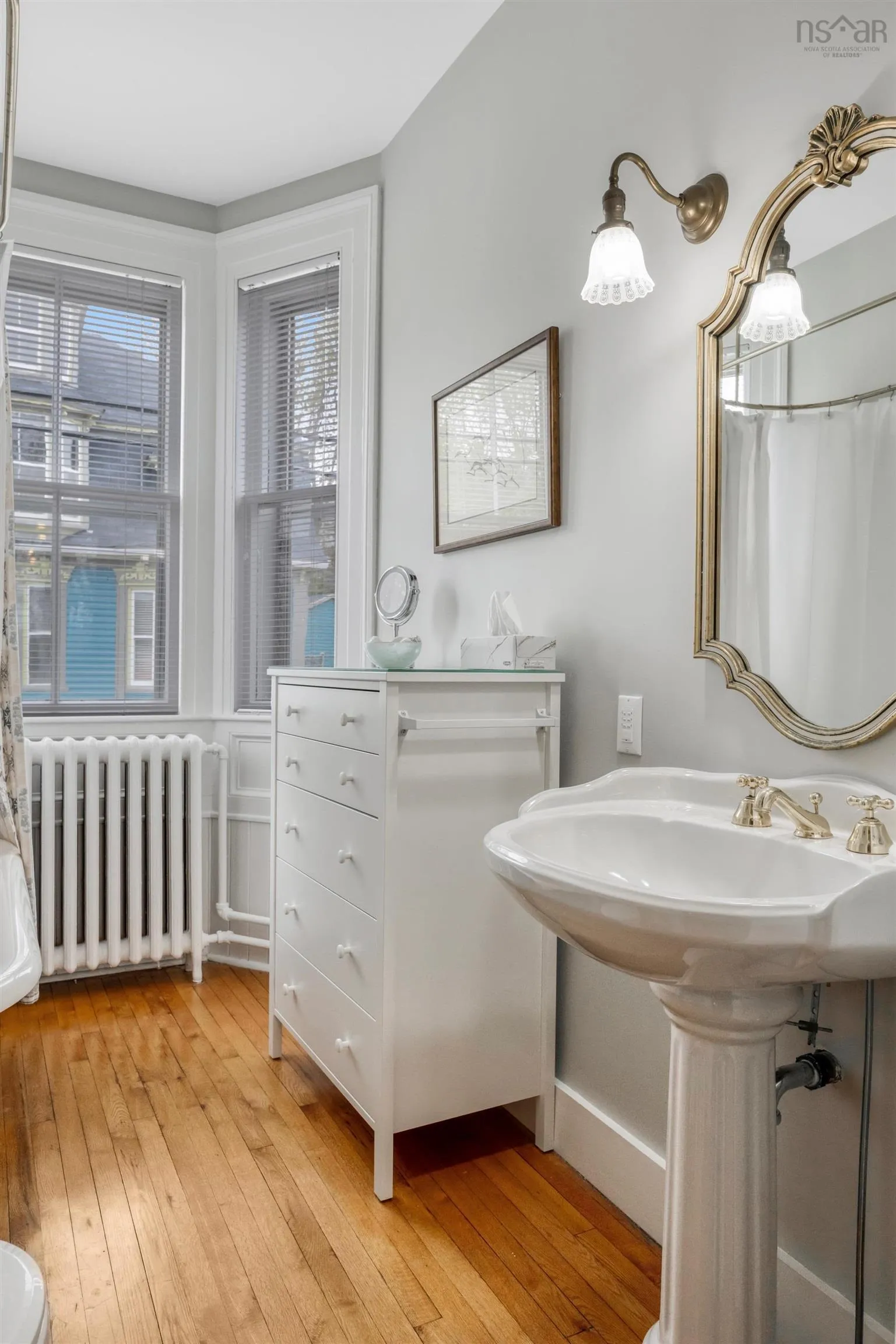 56 Montague Street, Lunenburg, NS B0J 2C0, 4 Bedrooms Bedrooms, ,3 BathroomsBathrooms,Residential,For Sale,Montague,202512107