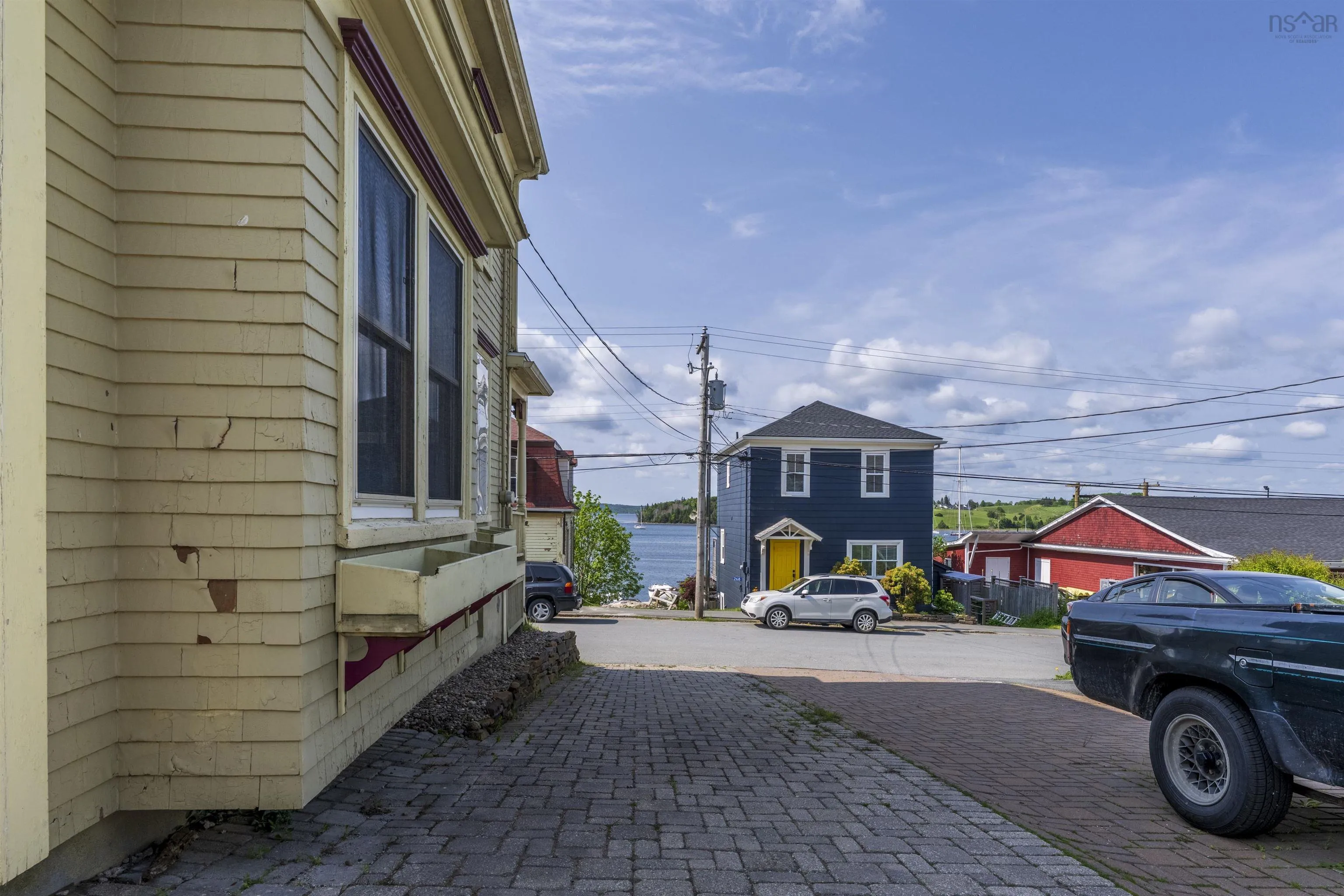 271 Montague Street, Lunenburg, NS B0J 2C0, 3 Bedrooms Bedrooms, ,2 BathroomsBathrooms,Residential,For Sale,Montague,202514658