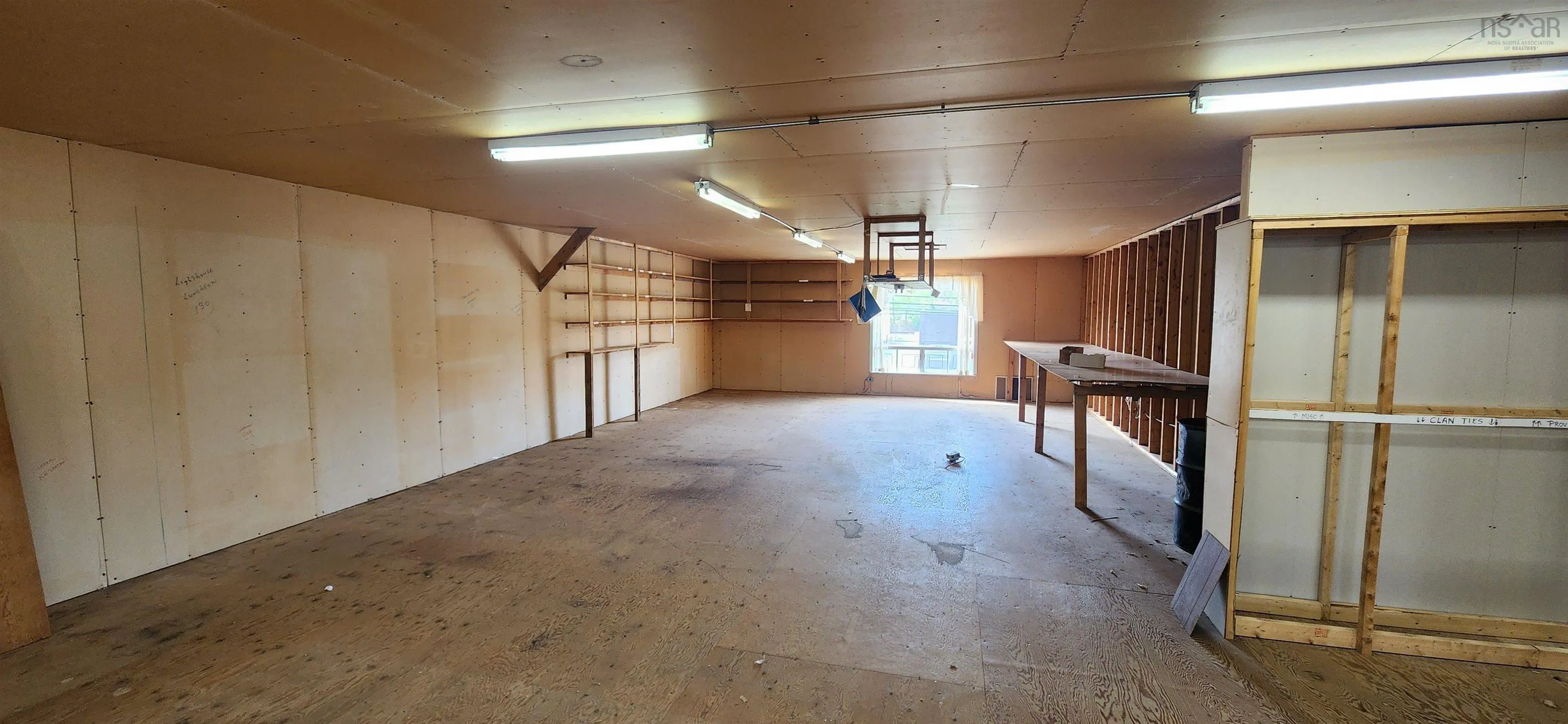 9027/9029 Commercial Street, New Minas Ns B4n 3e6, ,Commercial Sale,For Sale,Commercial,202510397