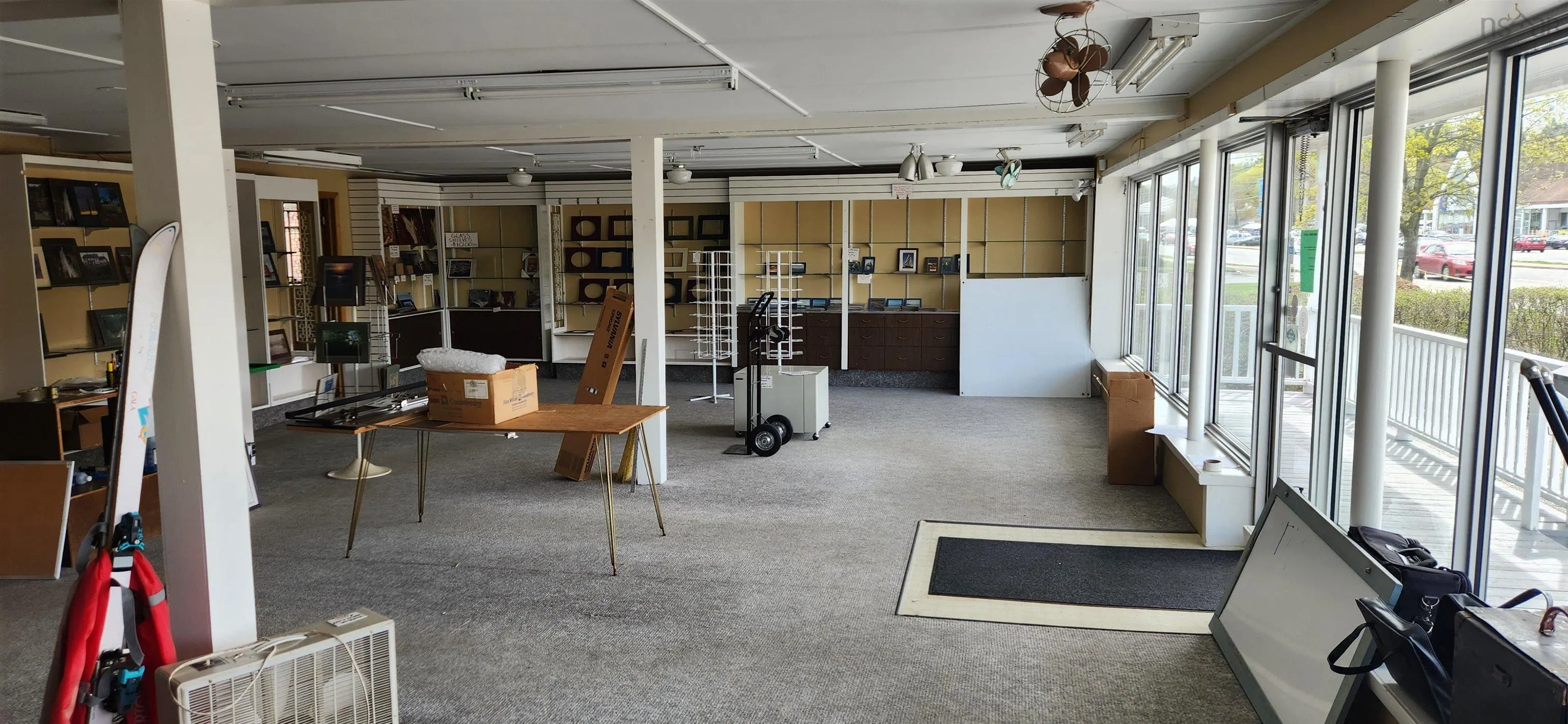 9027/9029 Commercial Street, New Minas Ns B4n 3e6, ,Commercial Sale,For Sale,Commercial,202510397