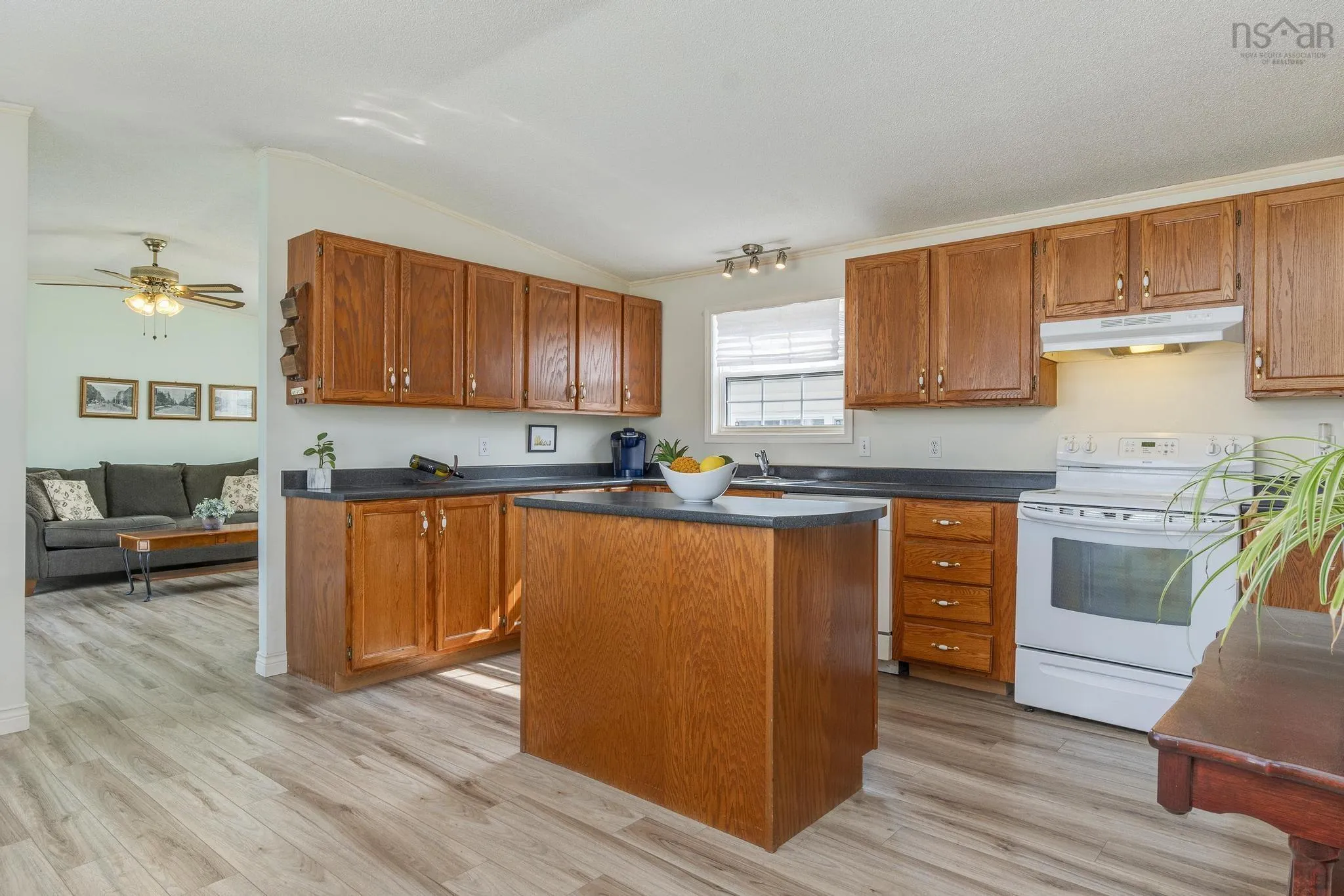 63 That Street, Porters Lake, NS B3E 1H3, 2 Bedrooms Bedrooms, ,2 BathroomsBathrooms,Residential,For Sale,That,202520079