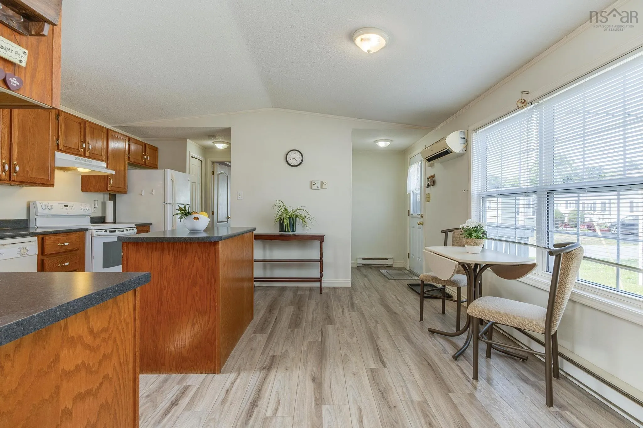 63 That Street, Porters Lake, NS B3E 1H3, 2 Bedrooms Bedrooms, ,2 BathroomsBathrooms,Residential,For Sale,That,202520079