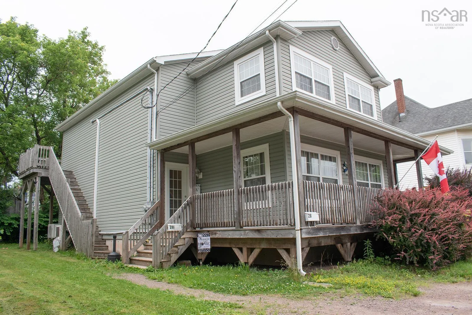 28 Clarence Street, Amherst, NS B4H 3P1, 4 Bedrooms Bedrooms, ,Residential Income,For Sale,Clarence,202517234