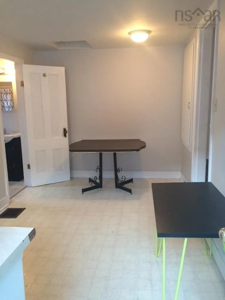 5 Victoria Street, Truro Ns B2n 1y5, 4 Bedrooms Bedrooms, ,Residential Income,For Sale,Victoria,202427940
