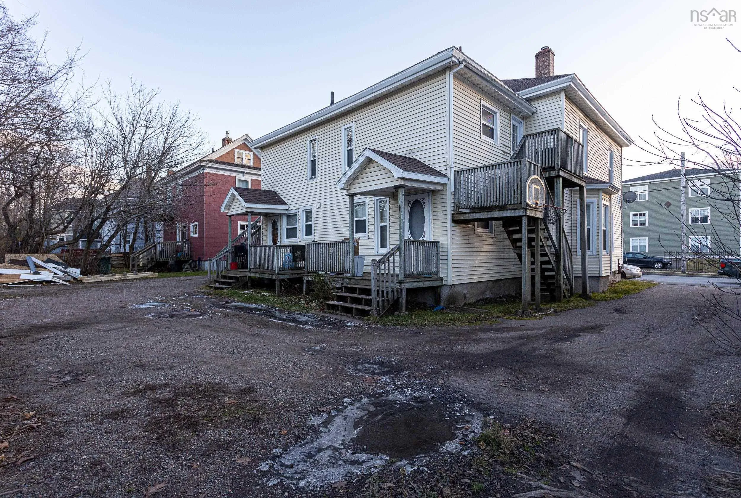 5 Victoria Street, Truro Ns B2n 1y5, 4 Bedrooms Bedrooms, ,Residential Income,For Sale,Victoria,202427940