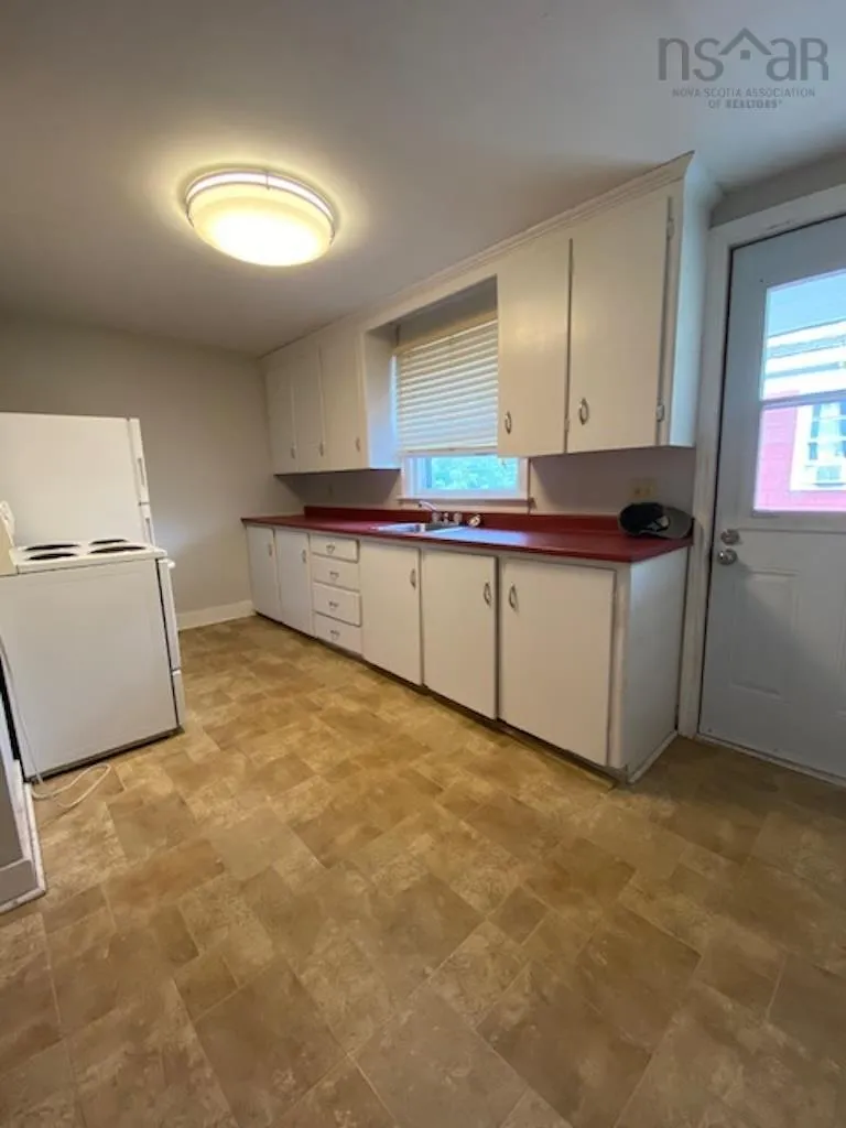 5 Victoria Street, Truro Ns B2n 1y5, 4 Bedrooms Bedrooms, ,Residential Income,For Sale,Victoria,202427940