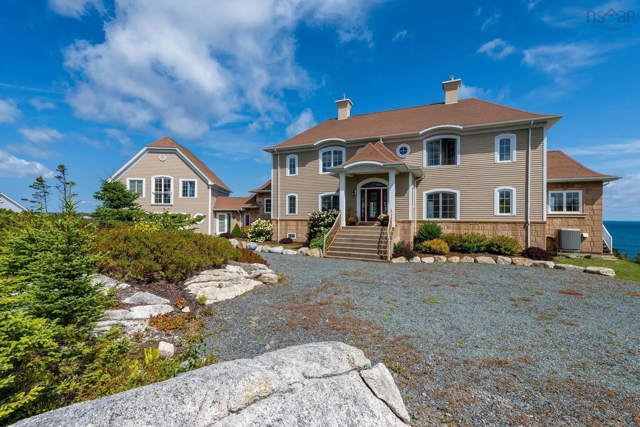 73 Kestrel Court, Halibut Bay, NS B3V 1P5, 3 Bedrooms Bedrooms, ,7 BathroomsBathrooms,Residential,For Sale,Kestrel,202522622