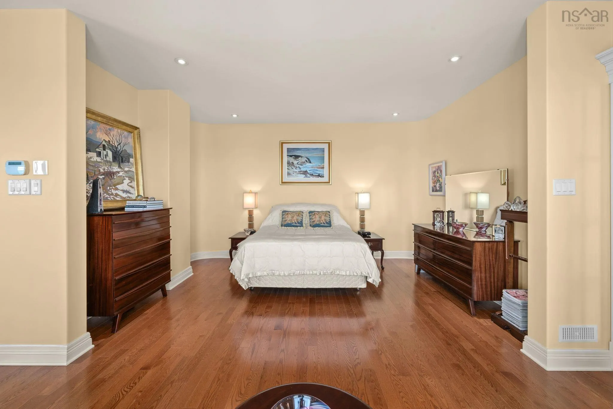 73 Kestrel Court, Halibut Bay, NS B3V 1P5, 3 Bedrooms Bedrooms, ,7 BathroomsBathrooms,Residential,For Sale,Kestrel,202522622