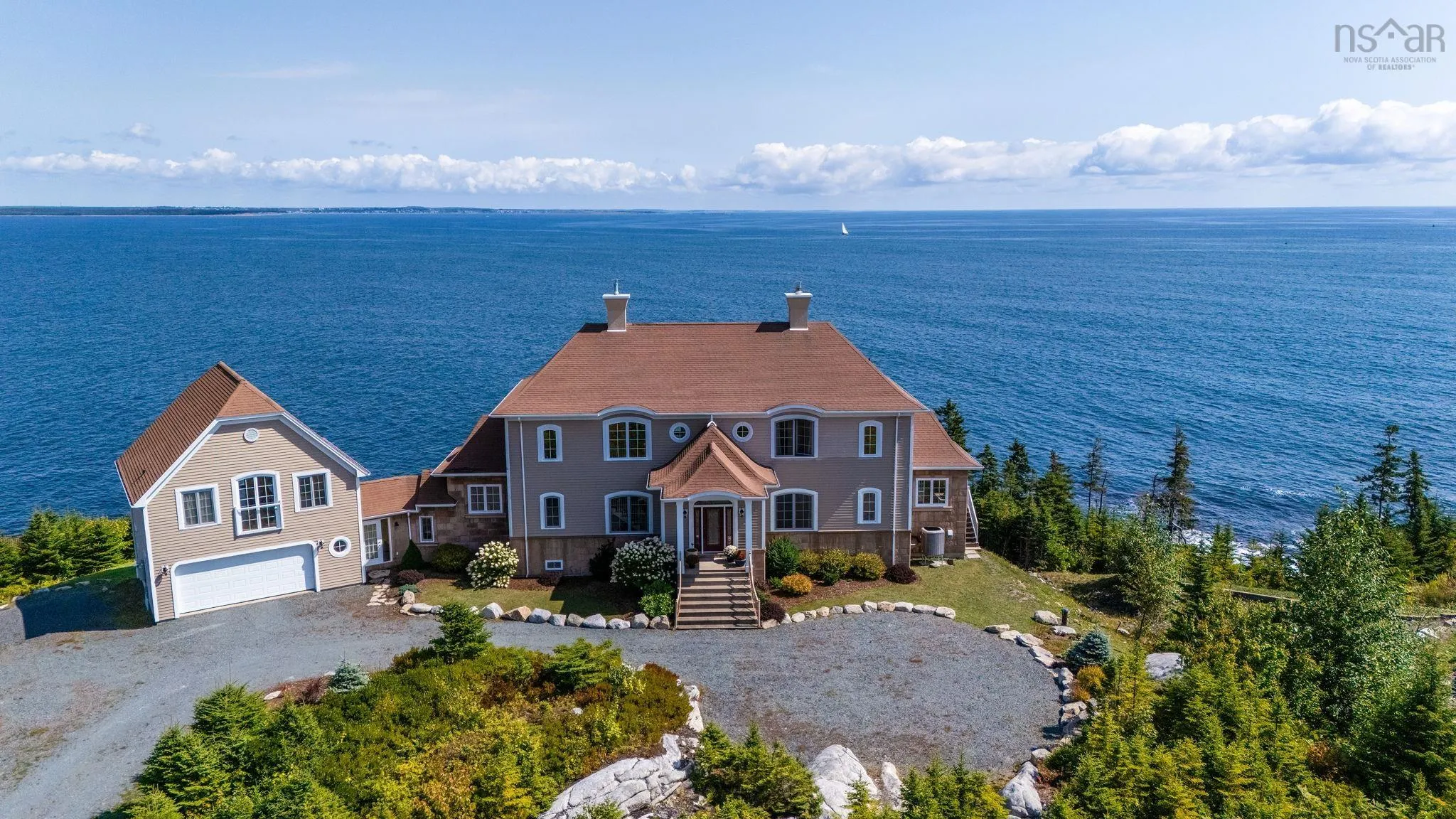 73 Kestrel Court, Halibut Bay, NS B3V 1P5, 3 Bedrooms Bedrooms, ,7 BathroomsBathrooms,Residential,For Sale,Kestrel,202522622