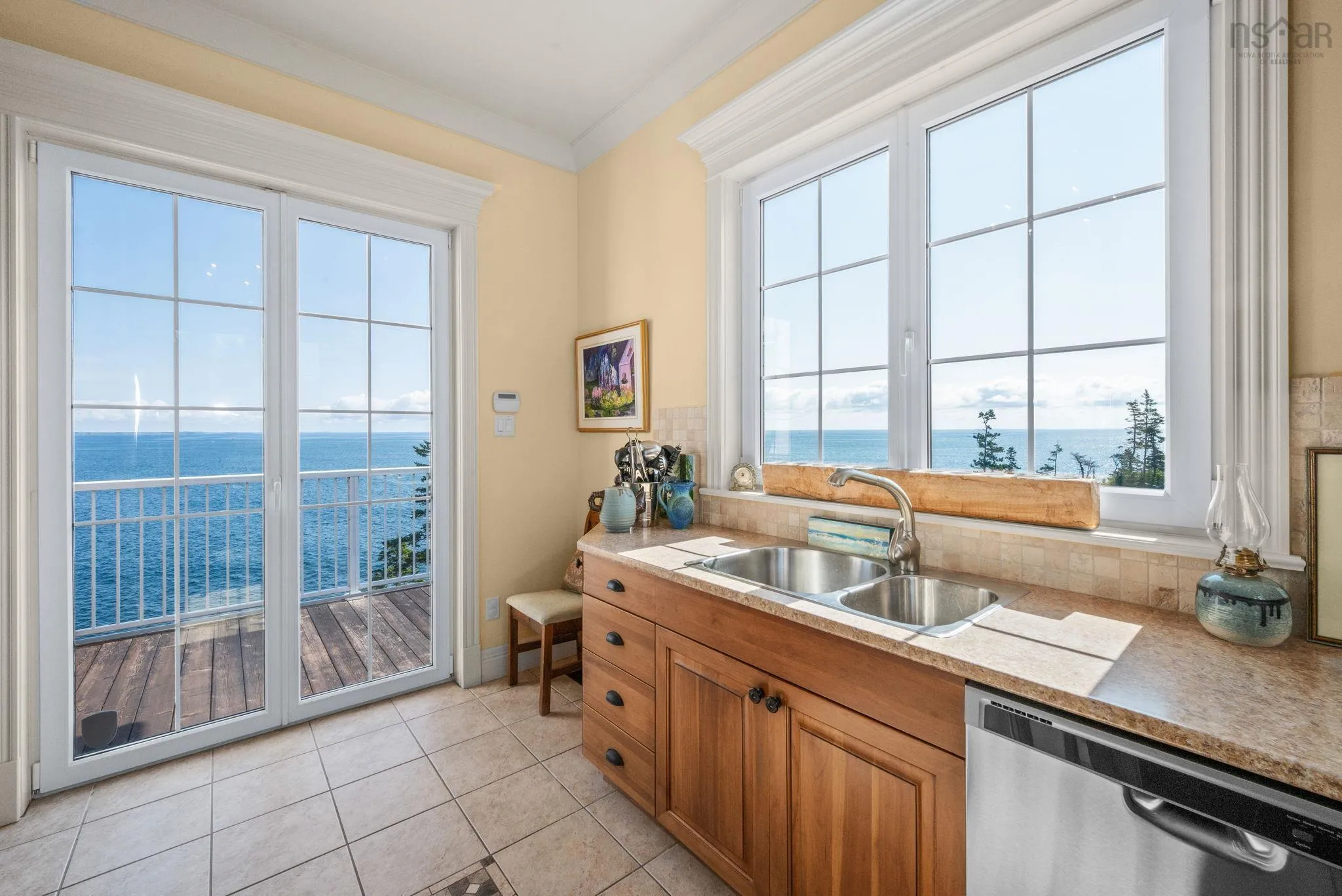 73 Kestrel Court, Halibut Bay, NS B3V 1P5, 3 Bedrooms Bedrooms, ,7 BathroomsBathrooms,Residential,For Sale,Kestrel,202522622