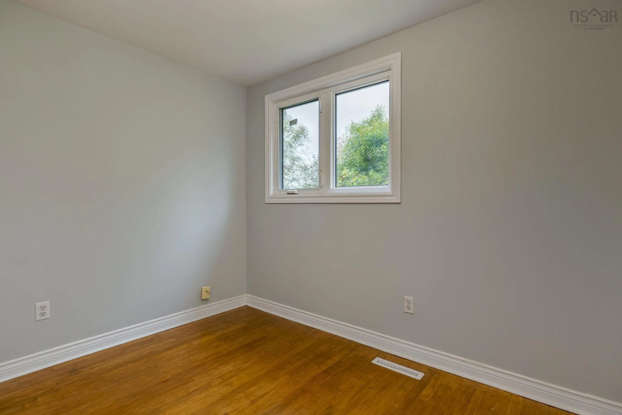 19-19 A Westwood Drive, Dartmouth, NS B2X 1Y3, ,Residential Income,For Sale,Westwood,202525666