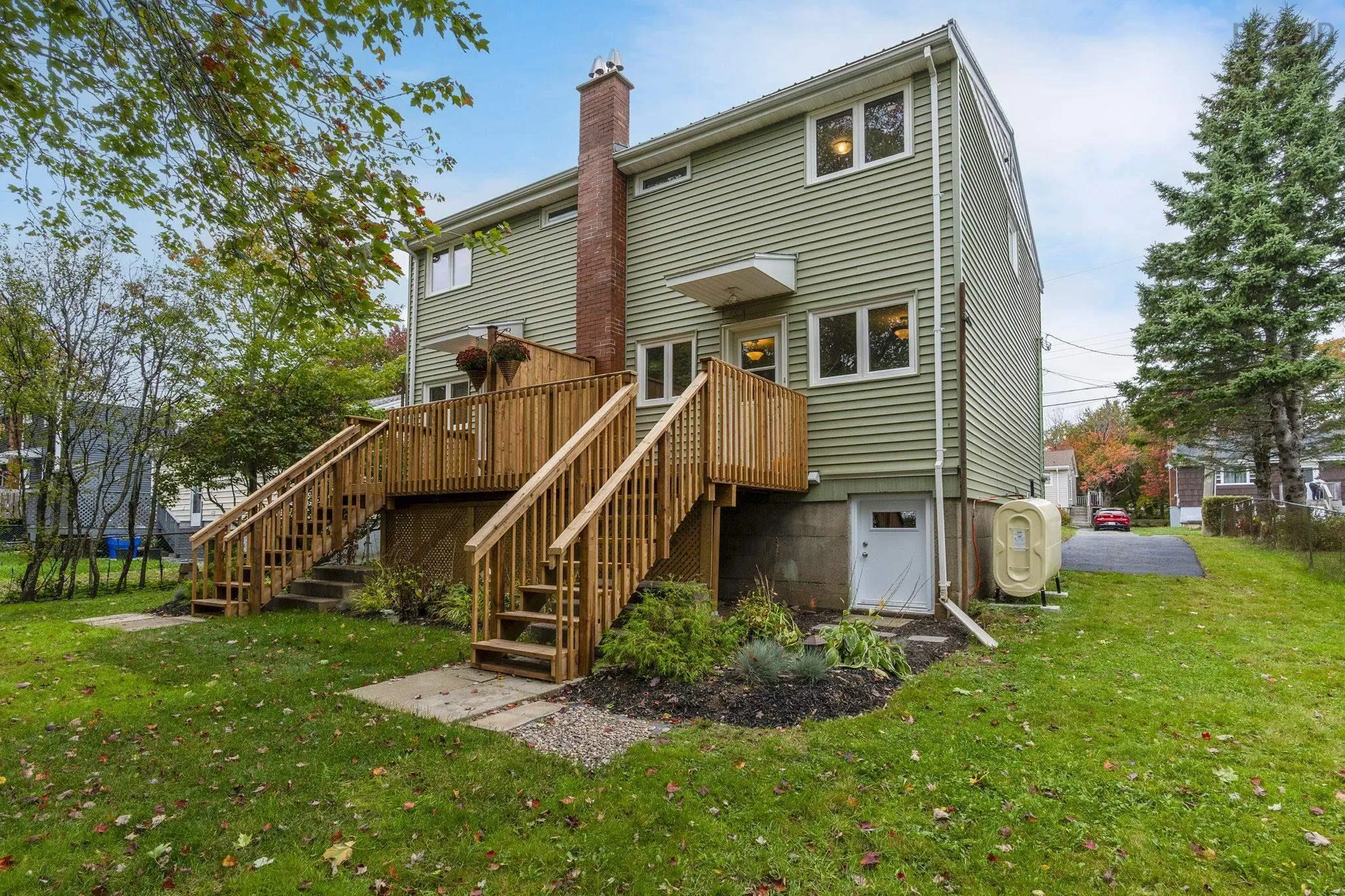 19-19 A Westwood Drive, Dartmouth, NS B2X 1Y3, ,Residential Income,For Sale,Westwood,202525666
