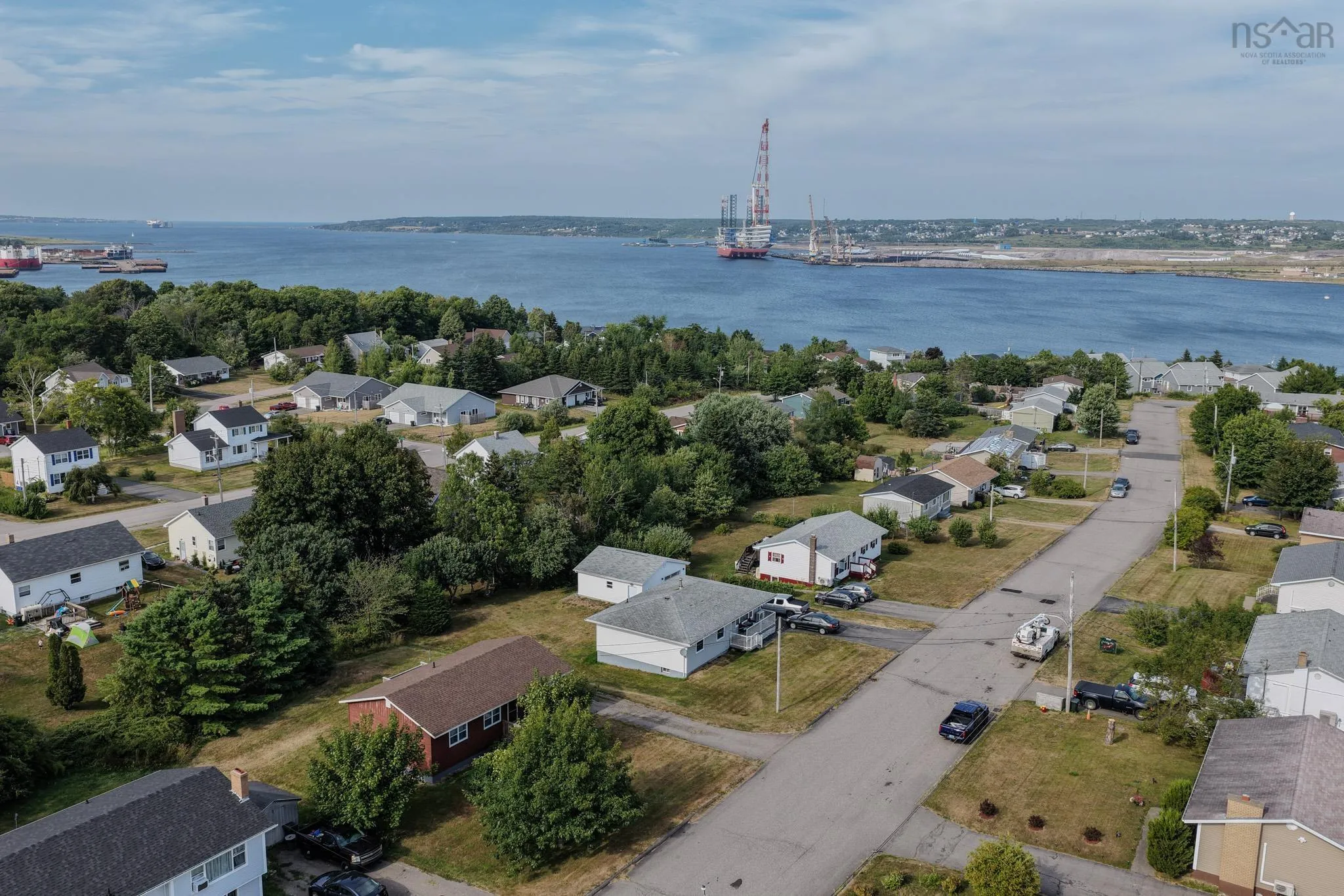 21 Halliday Street, Westmount, NS B1R 2A8, 2 Bedrooms Bedrooms, ,1 BathroomBathrooms,Residential,For Sale,Halliday,202520864