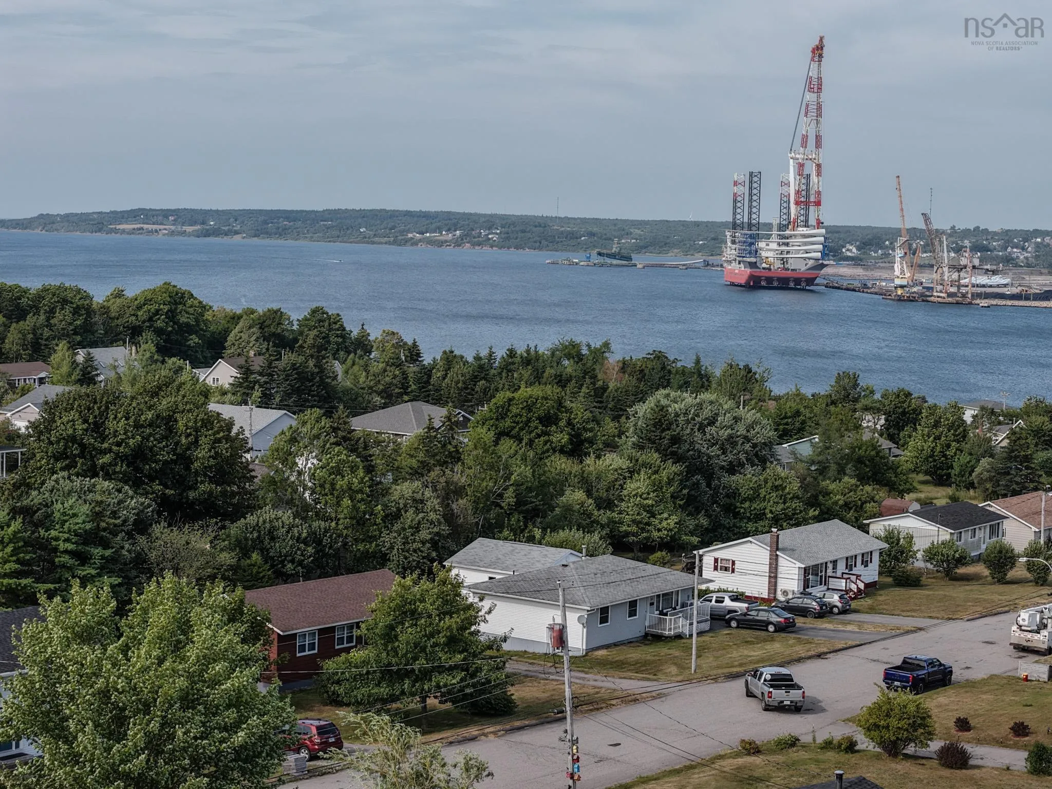 21 Halliday Street, Westmount, NS B1R 2A8, 2 Bedrooms Bedrooms, ,1 BathroomBathrooms,Residential,For Sale,Halliday,202520864