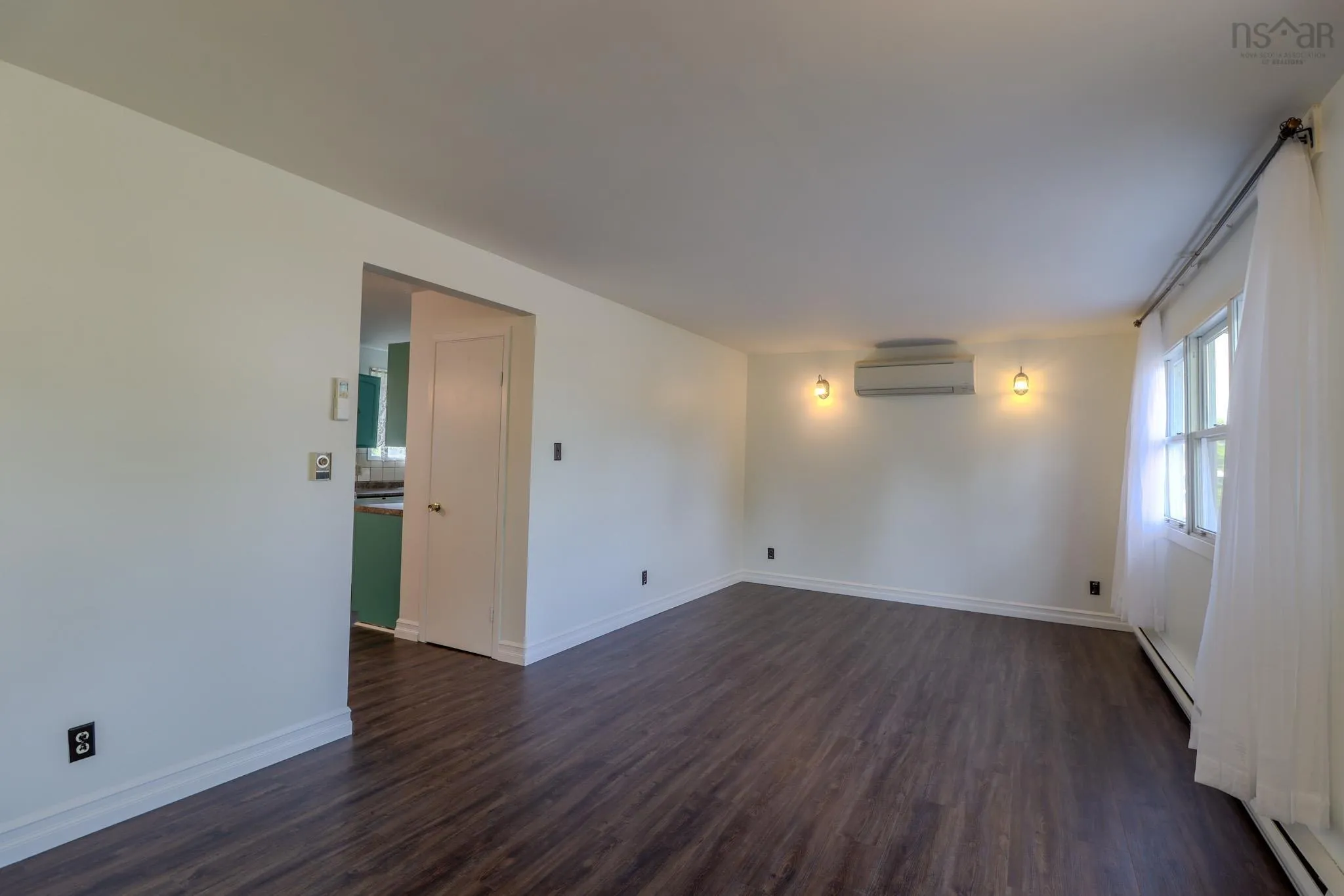 21 Halliday Street, Westmount, NS B1R 2A8, 2 Bedrooms Bedrooms, ,1 BathroomBathrooms,Residential,For Sale,Halliday,202520864