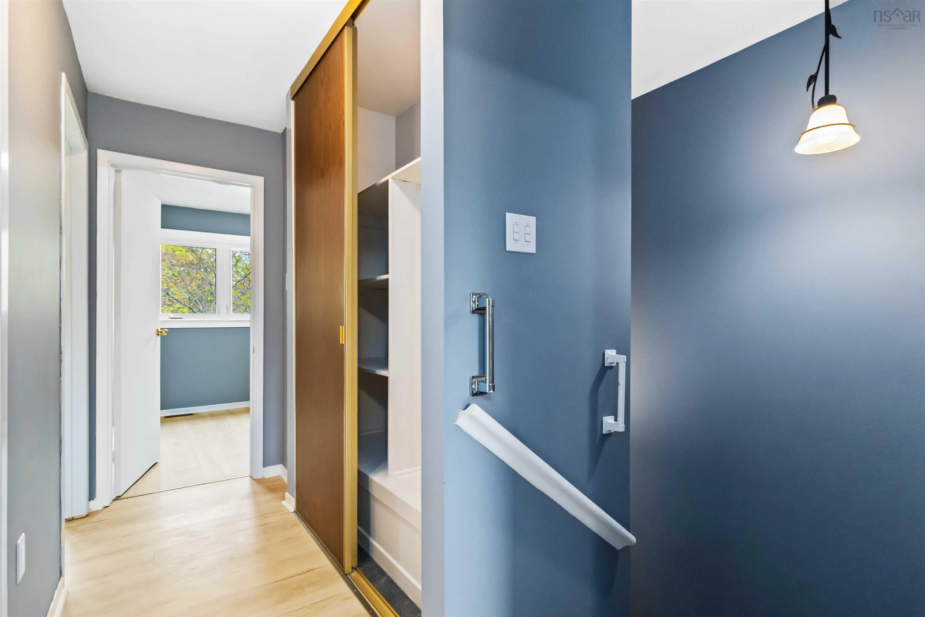 4 Forestside Crescent, Halifax Ns B3m 1m4, 3 Bedrooms Bedrooms, ,2 BathroomsBathrooms,Residential,For Sale,Forestside,202510483