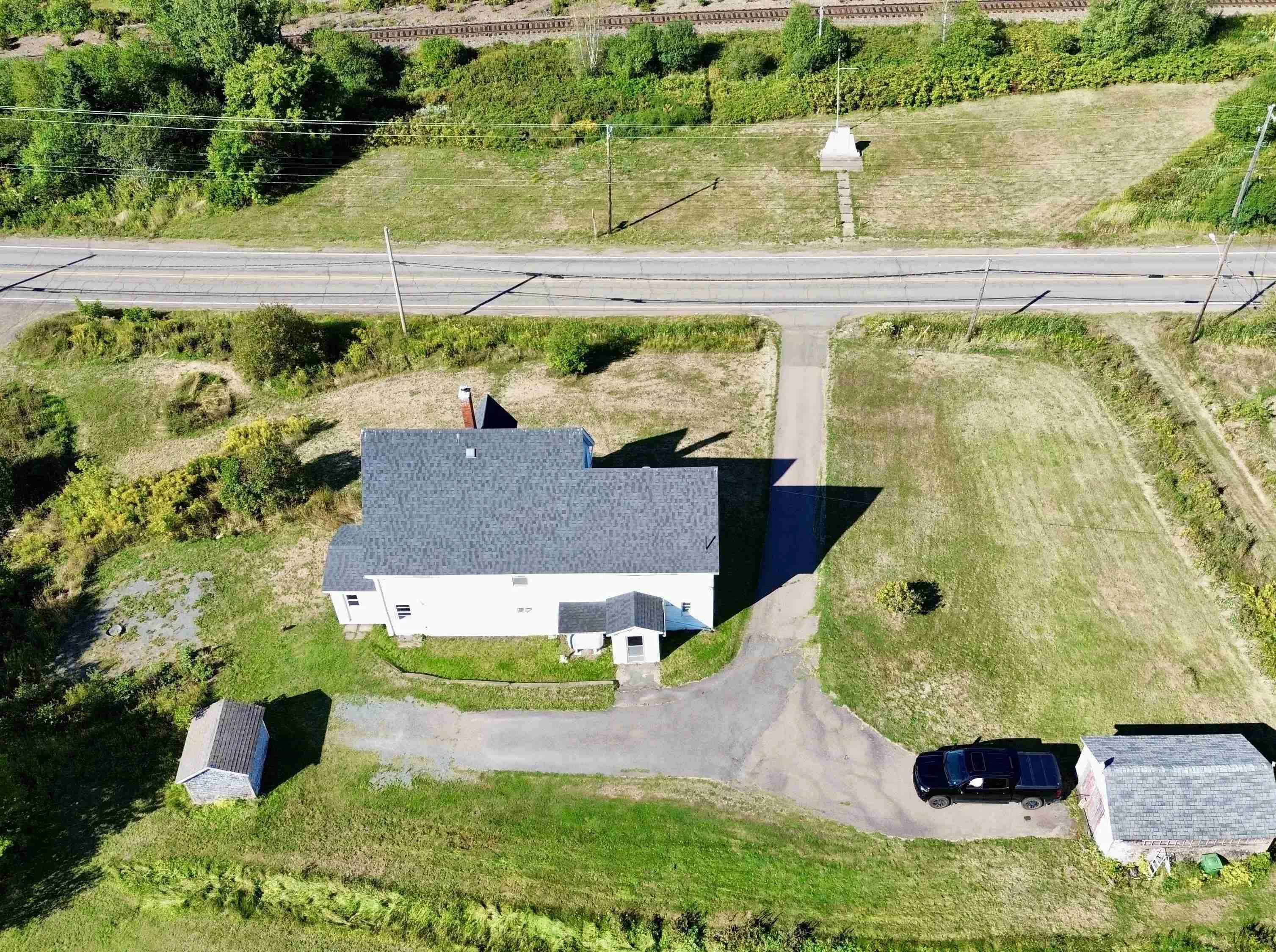 3192 302 Highway, Maccan, NS B0L 1B0, 5 Bedrooms Bedrooms, ,3 BathroomsBathrooms,Residential,For Sale,302,202521921